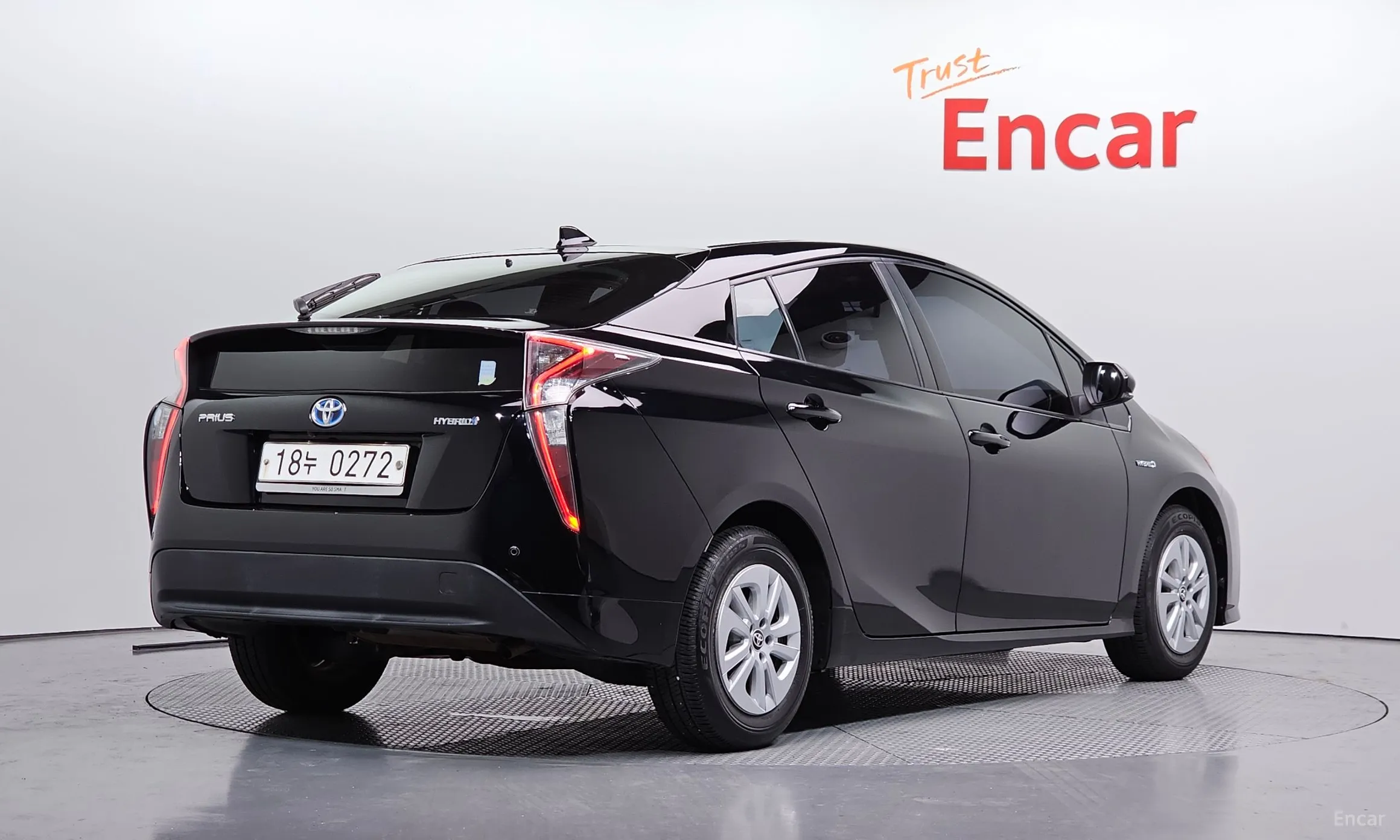 Toyota Prius 4th Generation