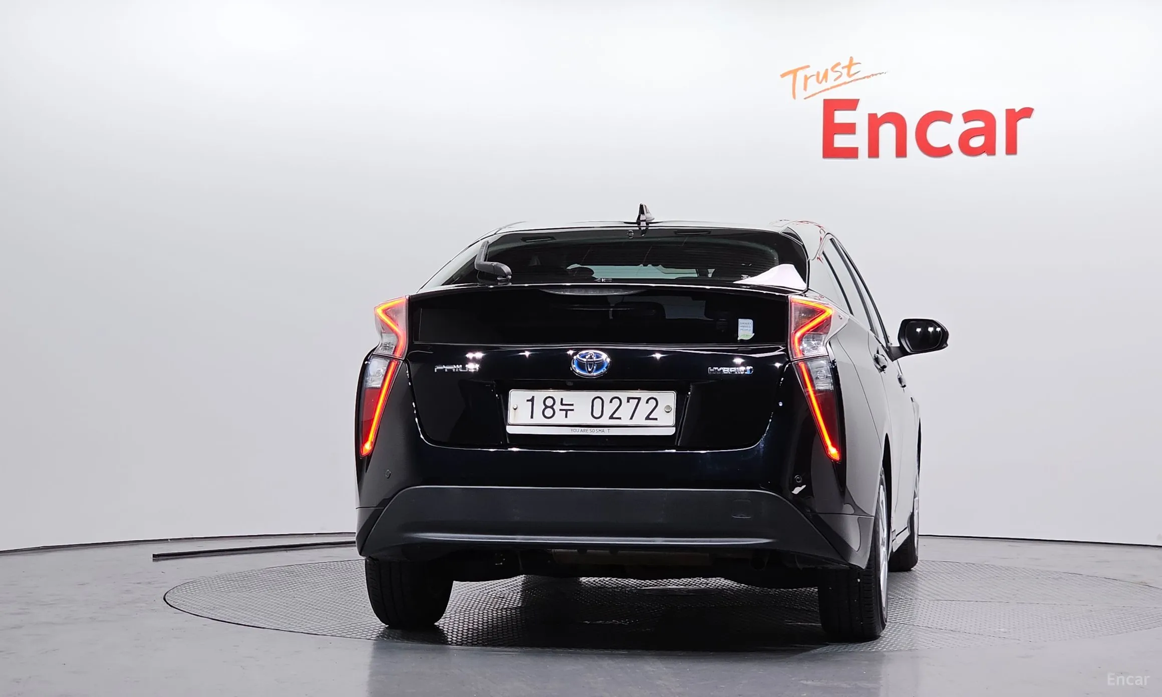 Toyota Prius 4th Generation превью 4