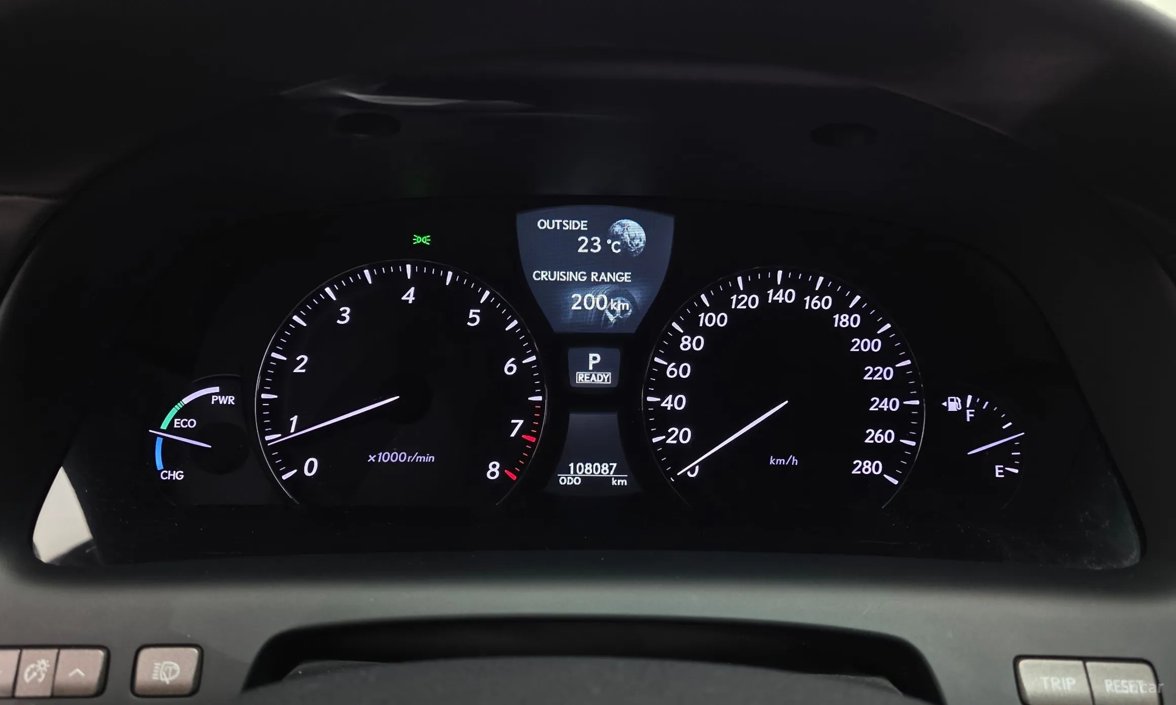 Lexus LS600hL превью 8