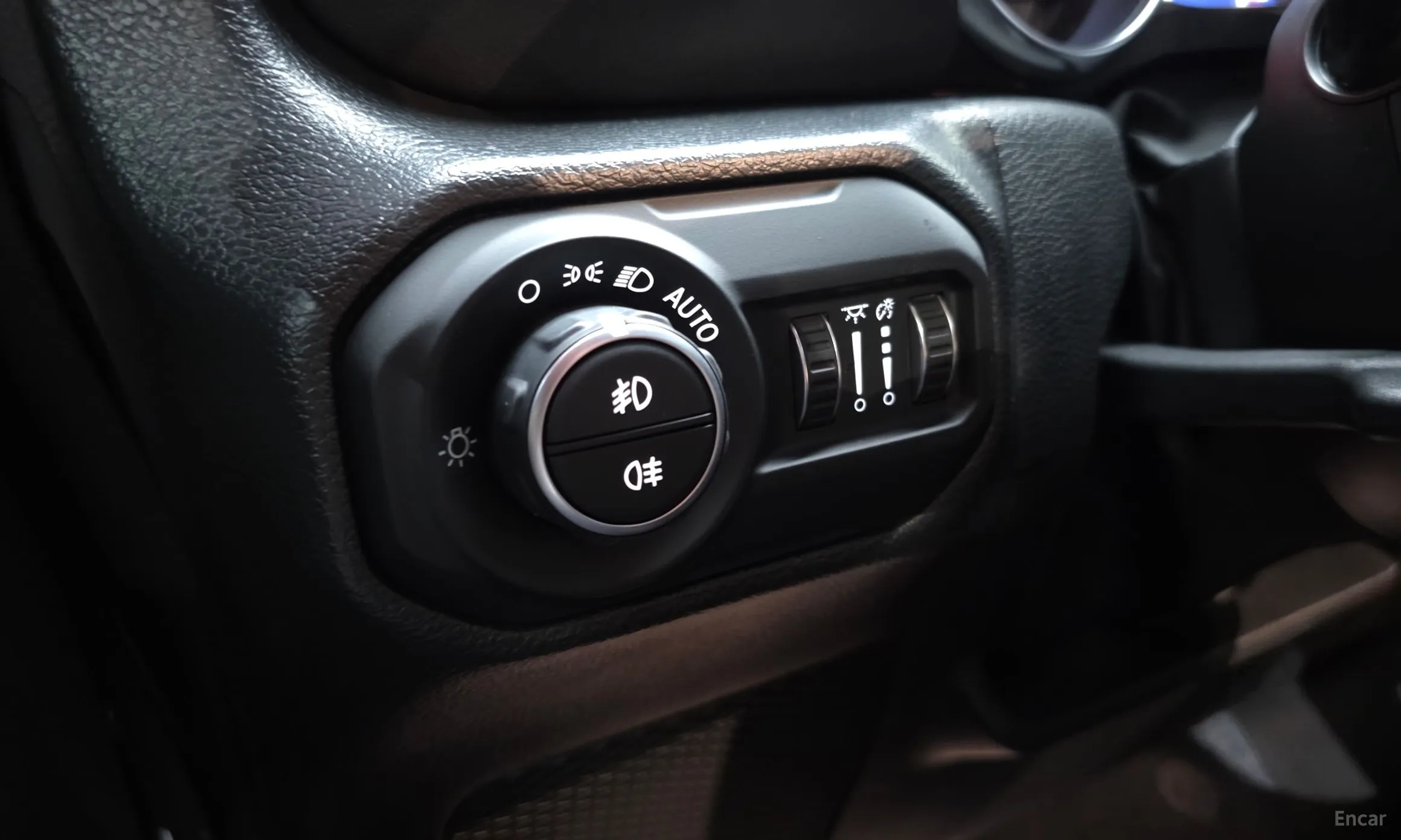 Jeep Wrangler (JL) превью 16