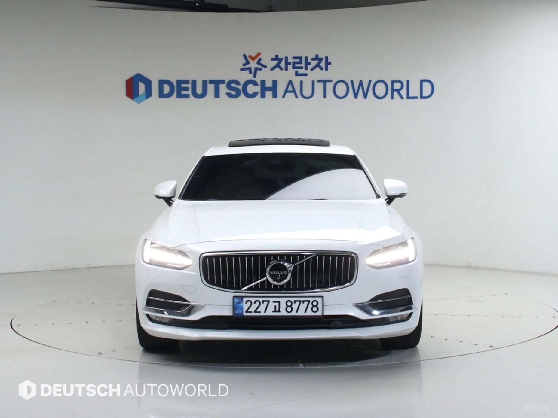 Volvo S90 превью 3