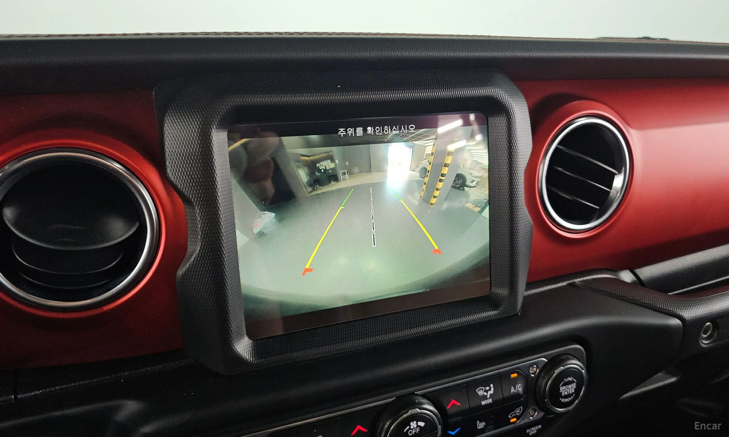 Jeep Wrangler (JL) превью 13