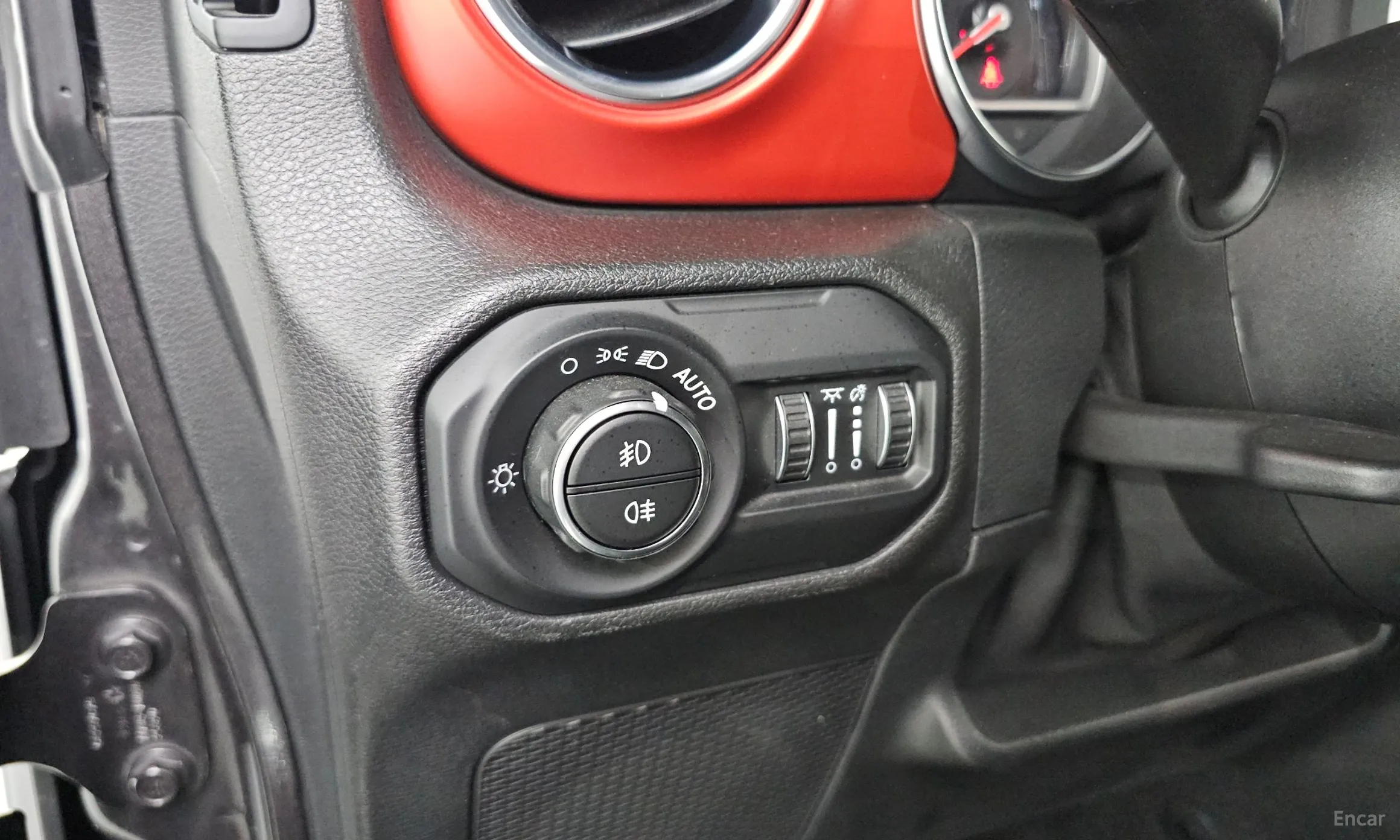Jeep Wrangler (JL) превью 16