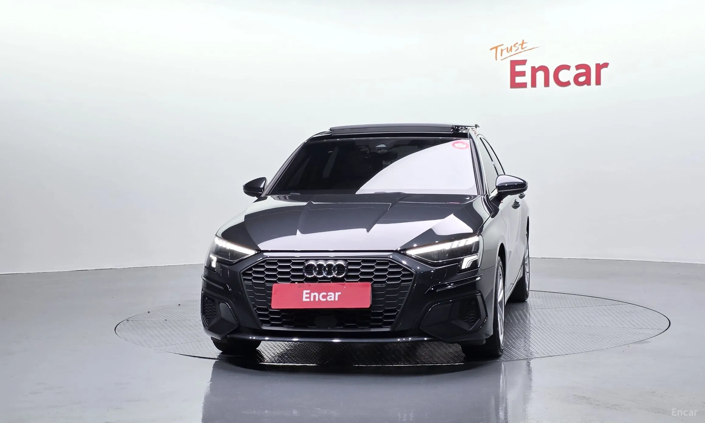 Audi A3 (8Y) превью 3