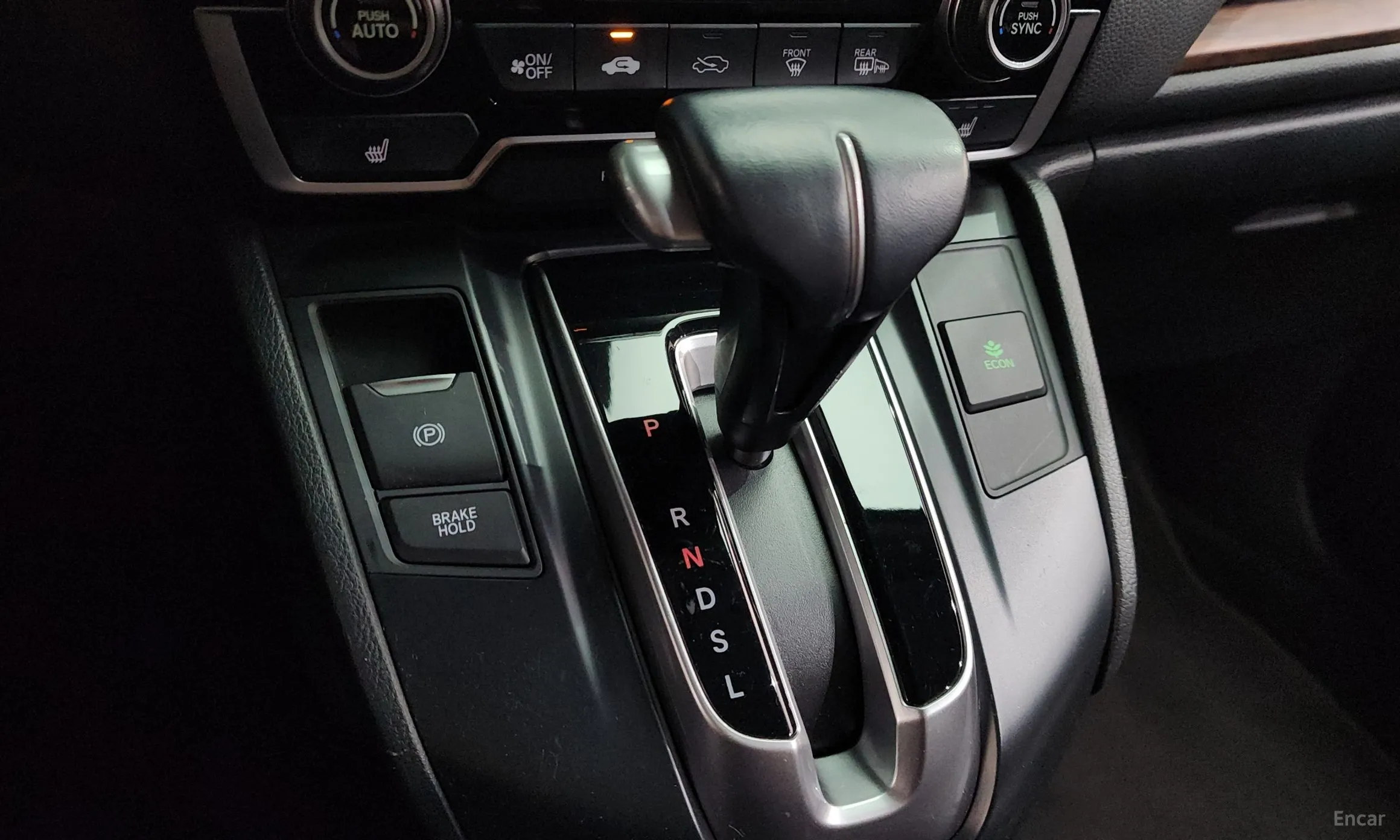 Honda CR-V 5th generation превью 9