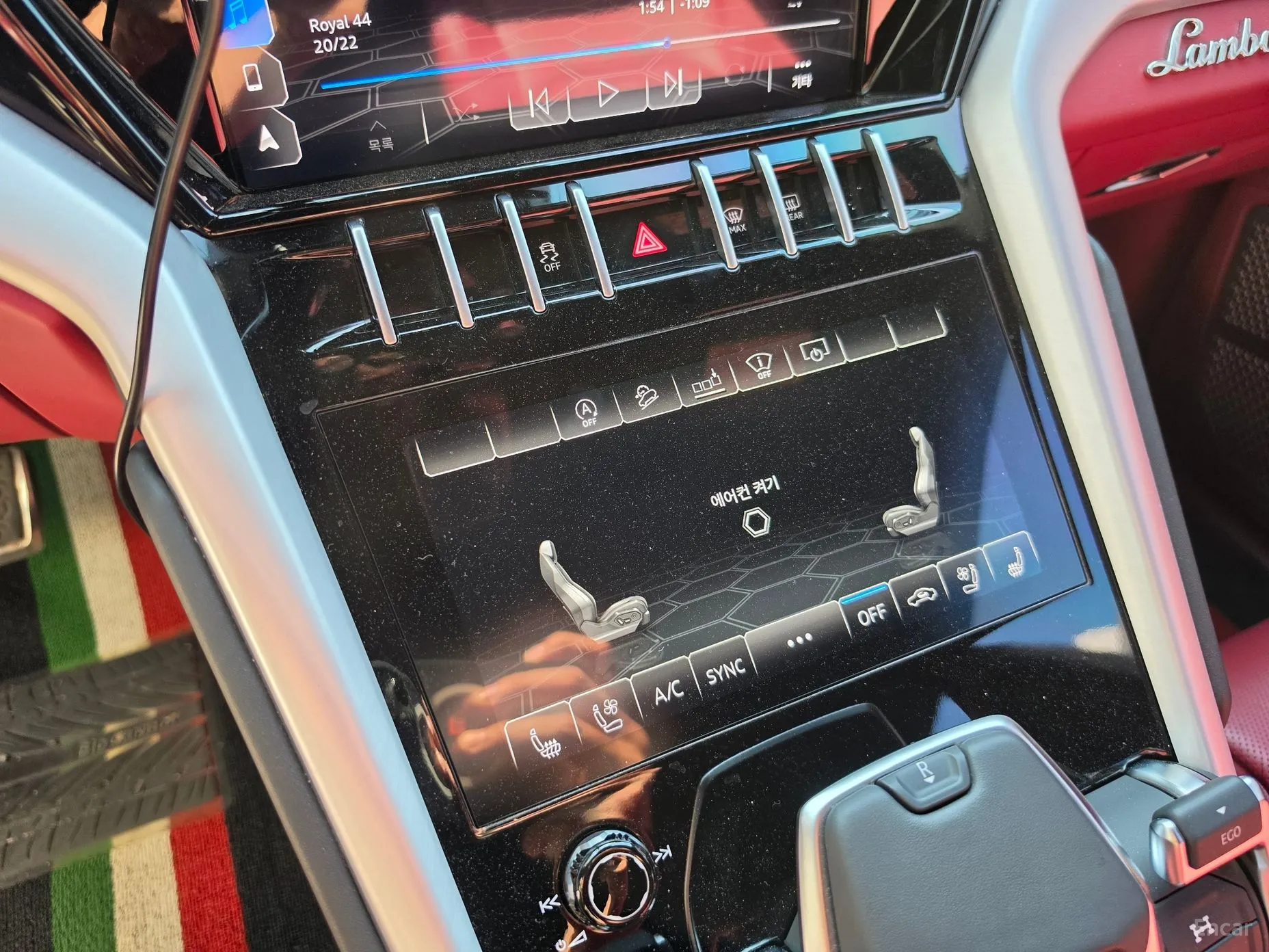 Lamborghini Urus превью 9