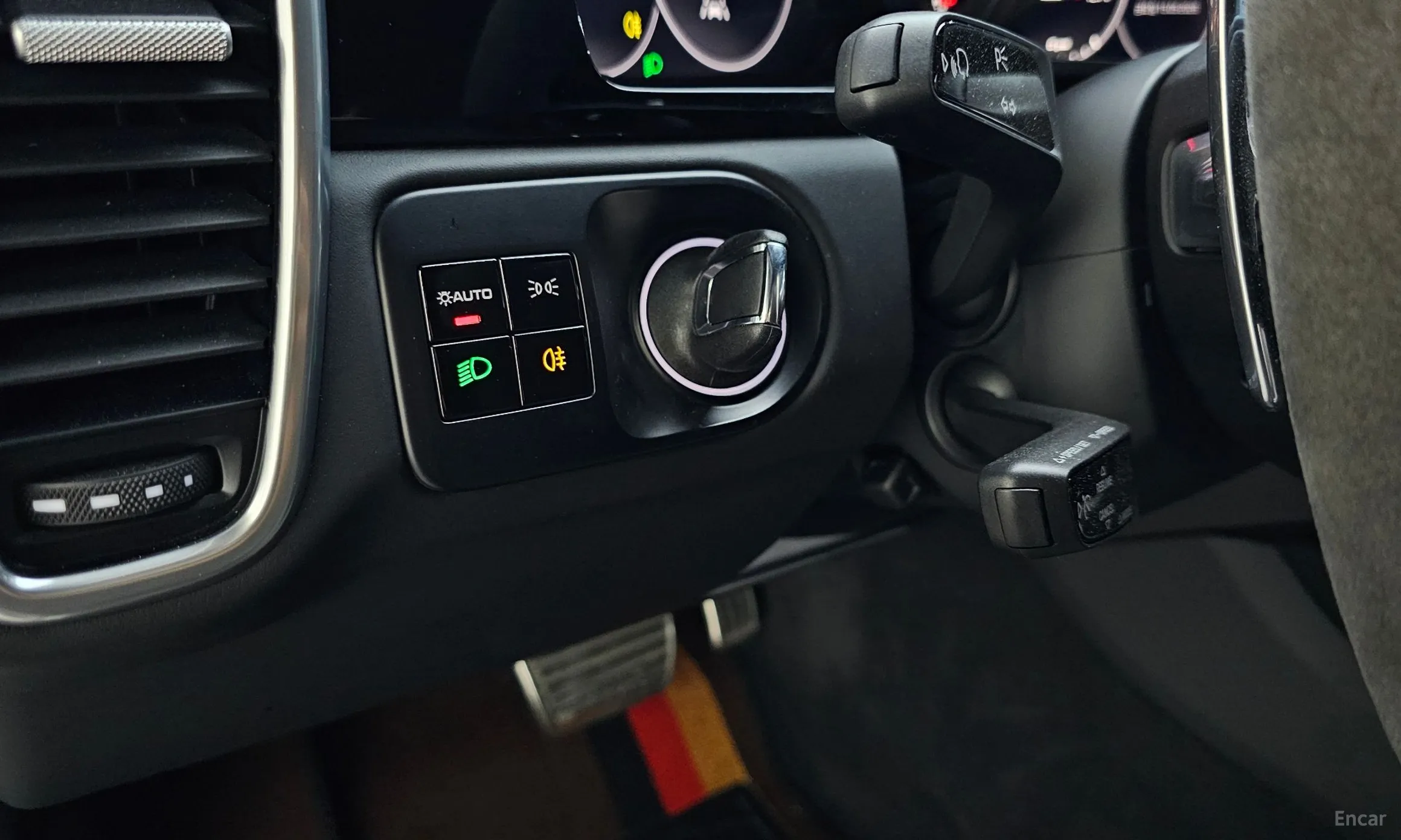Porsche Cayenne (PO536) превью 19