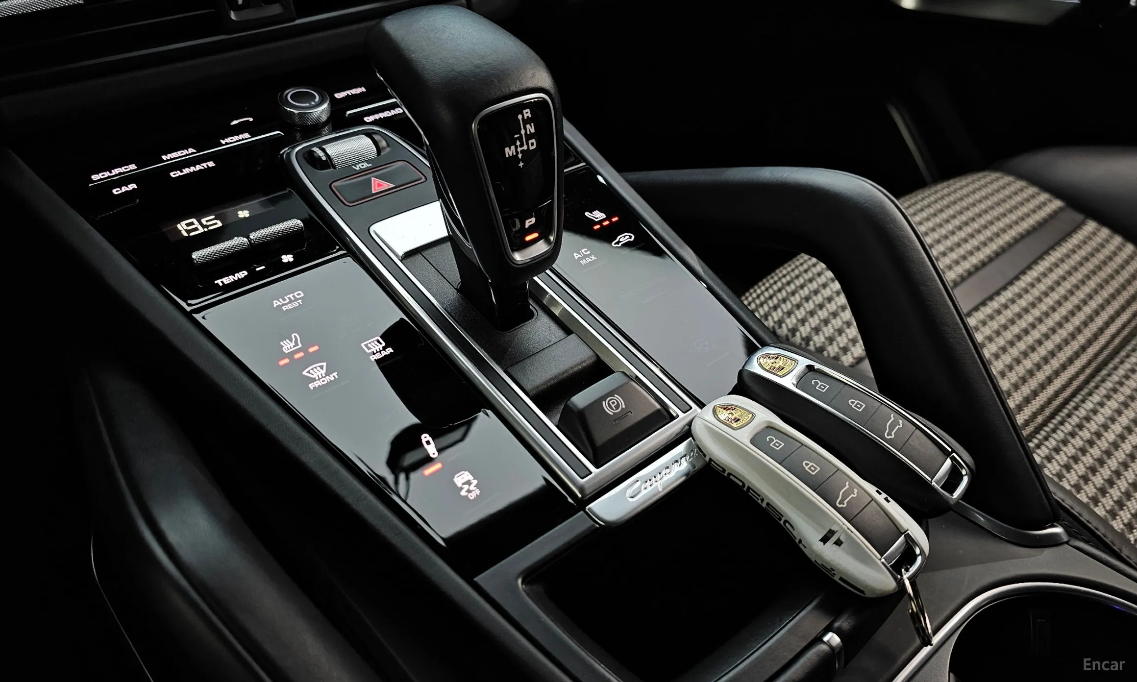 Porsche Cayenne (PO536) превью 9