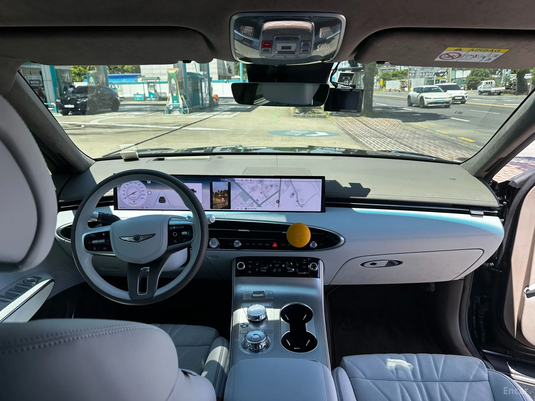 Genesis GV70 превью 11