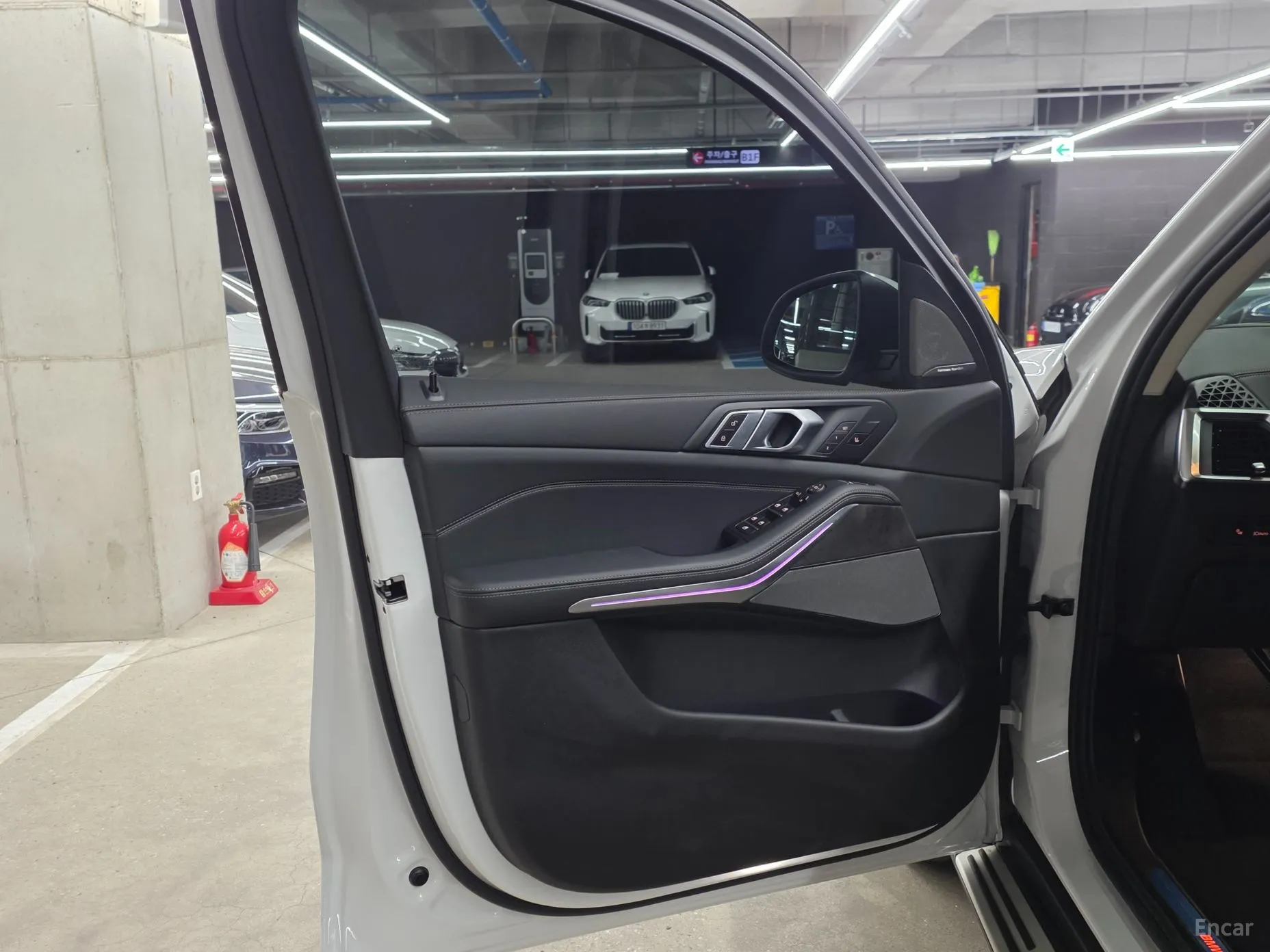 BMW X5 (G05) превью 11
