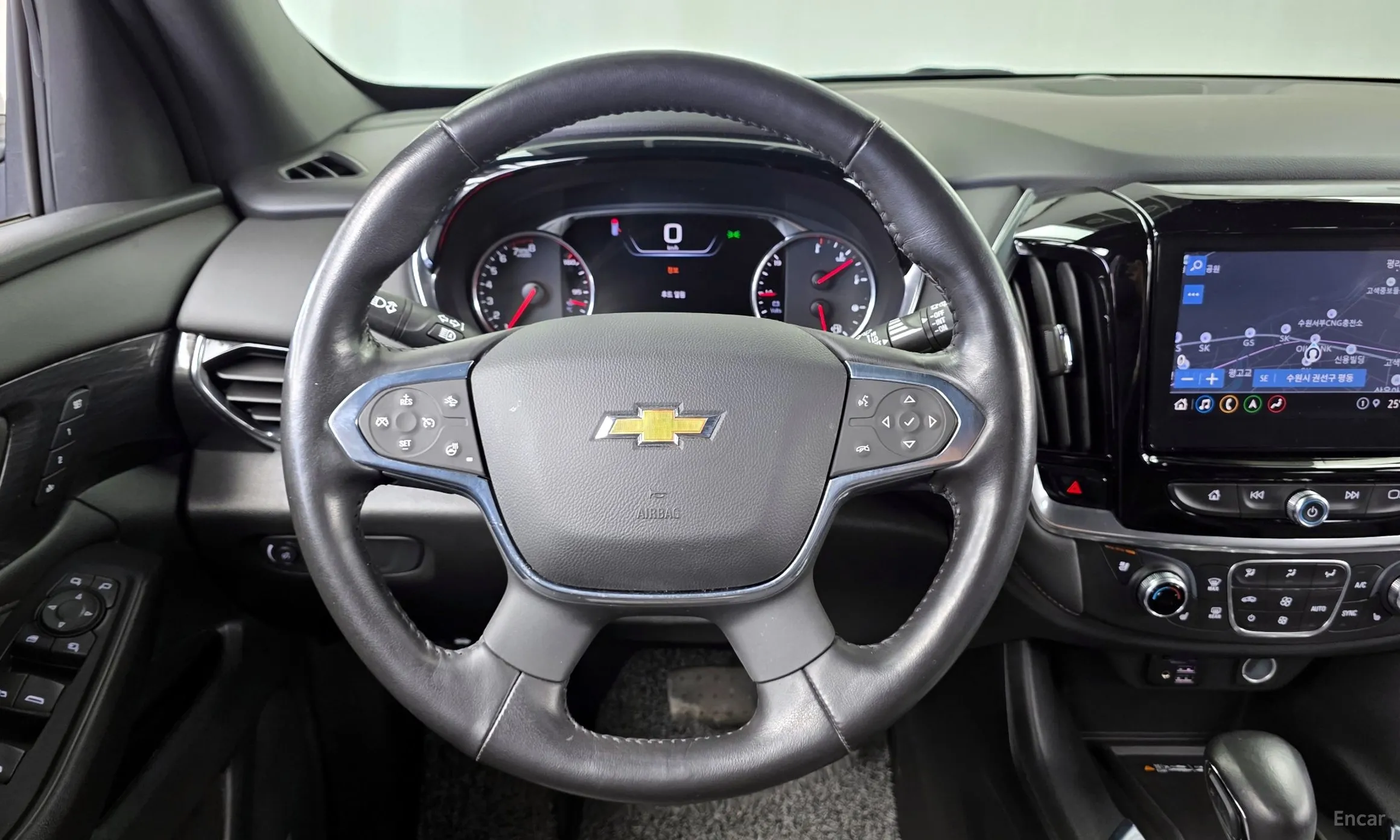 Chevrolet (GM Daewoo) Traverse превью 13
