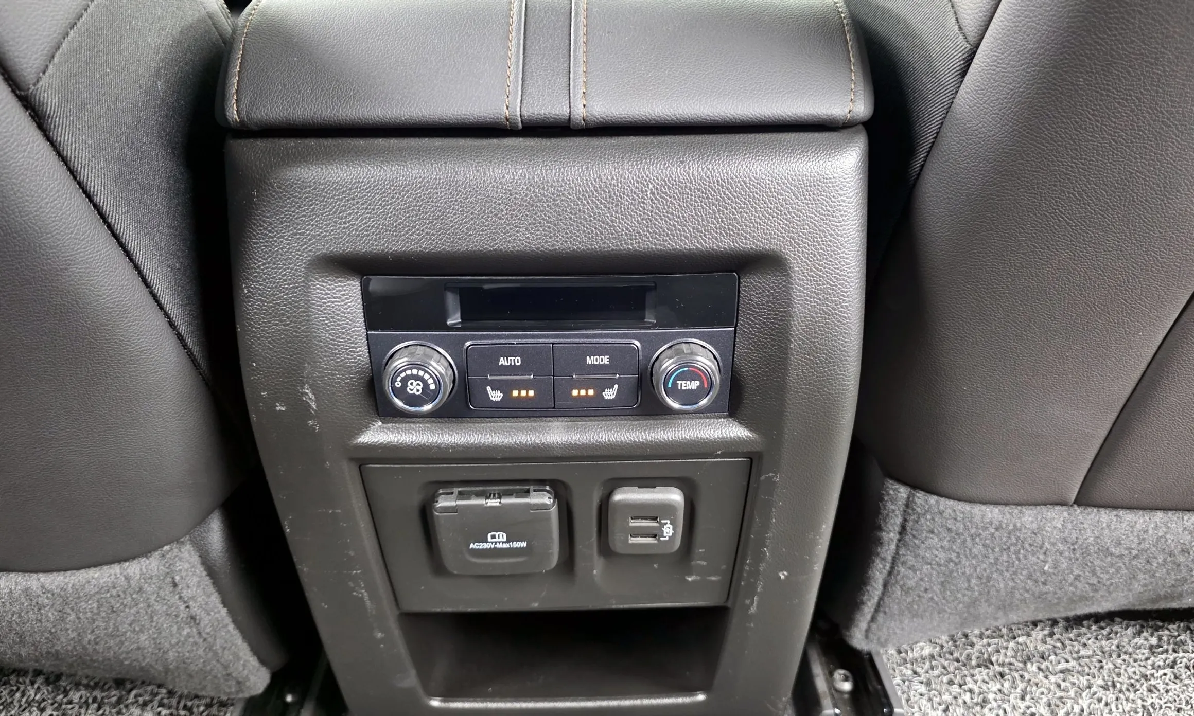 Chevrolet (GM Daewoo) Traverse превью 18