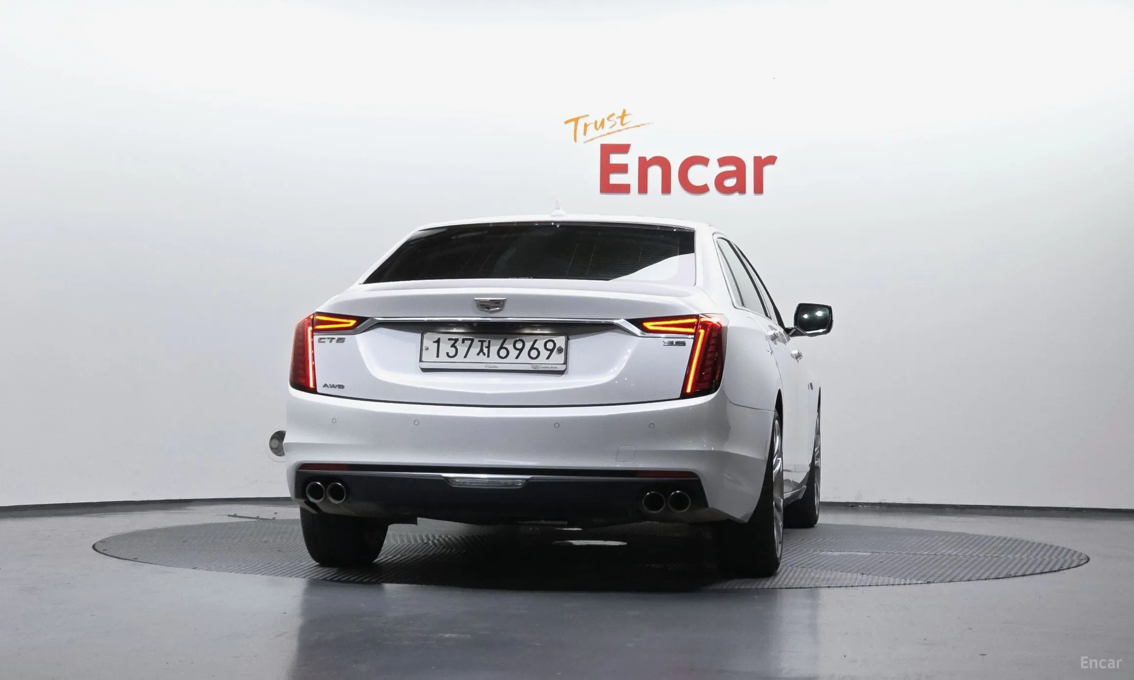 Cadillac CT6 превью 4