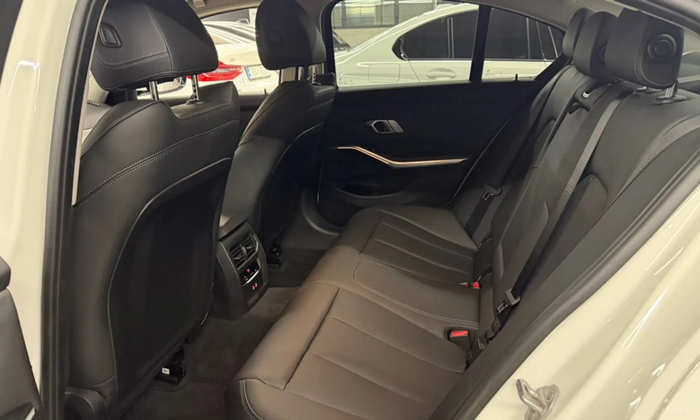 BMW 3 Series (G20) превью 11