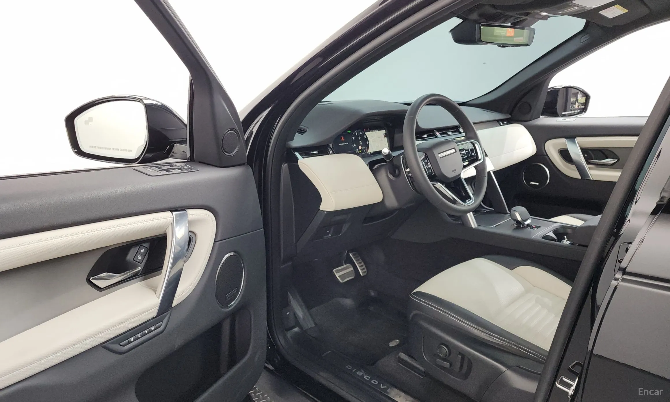 Land Rover Discovery Sports превью 10