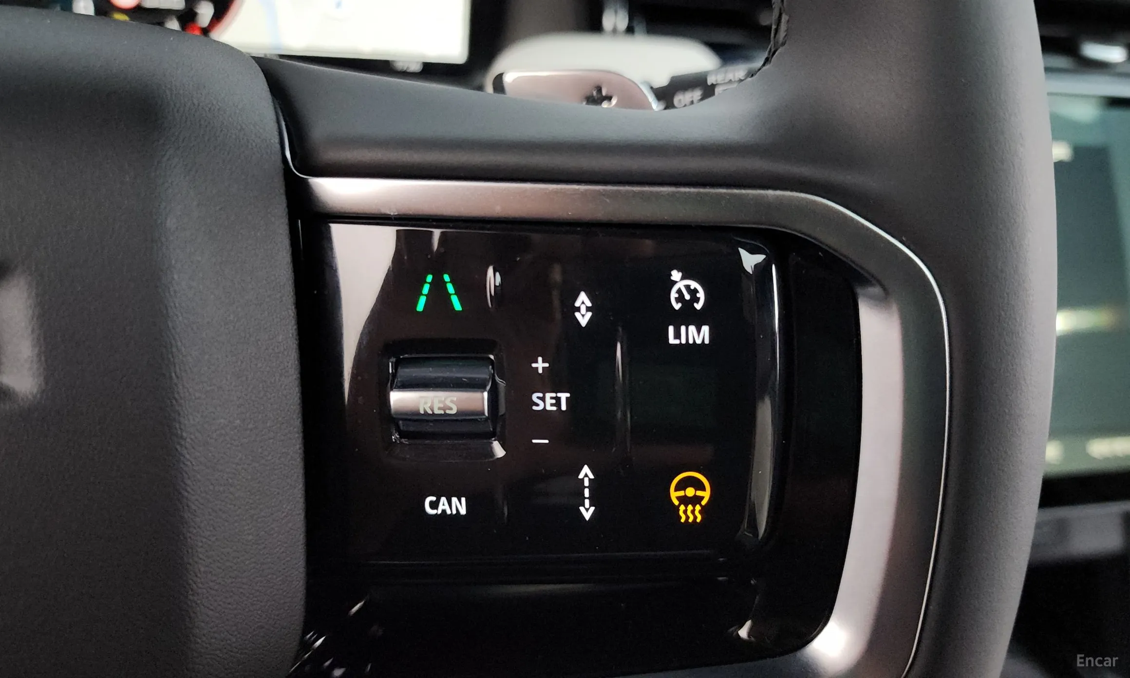 Land Rover Discovery Sports превью 17