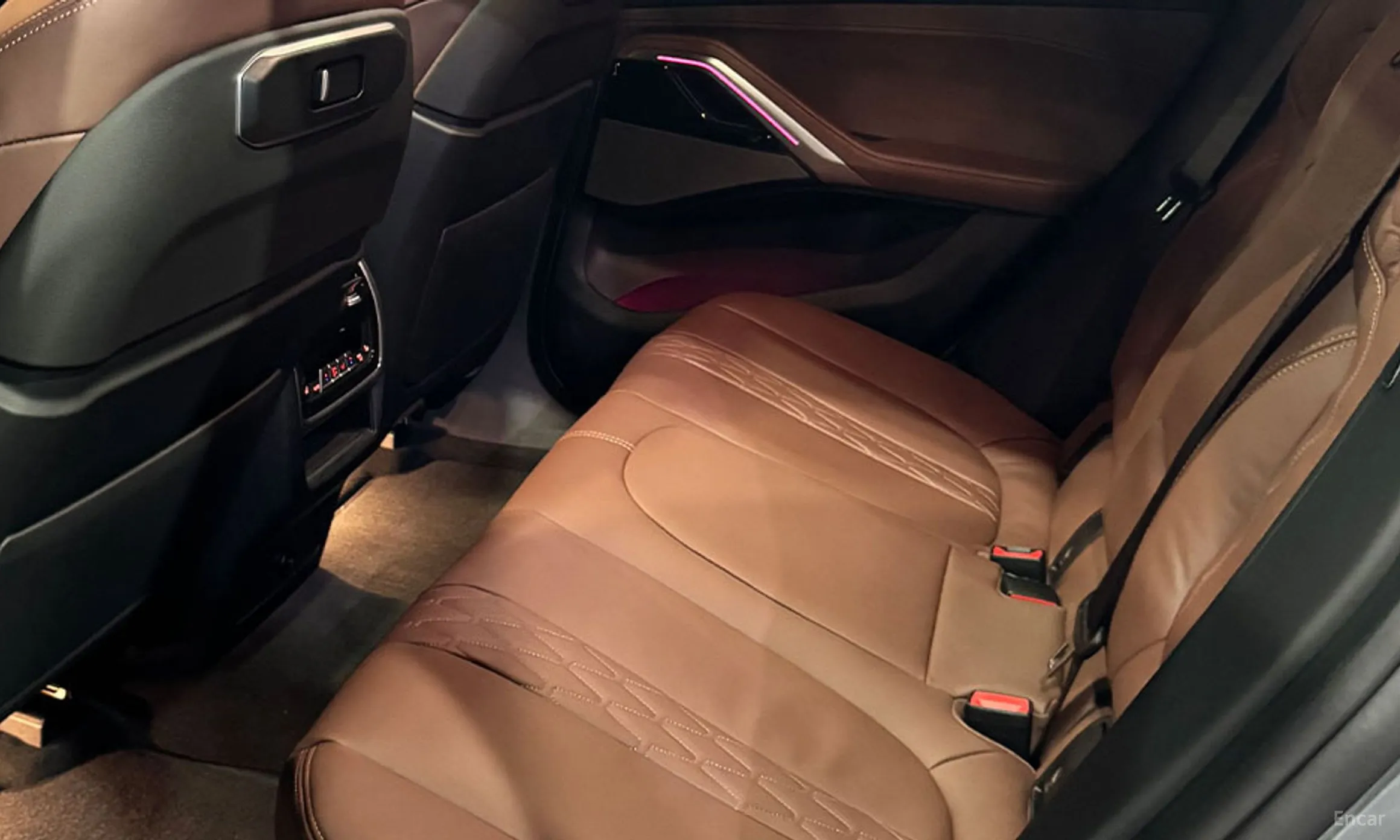BMW X6 (G06) превью 18