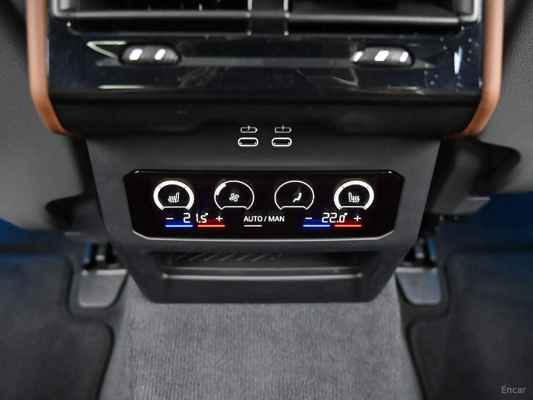BMW 5 Series (G60) превью 16