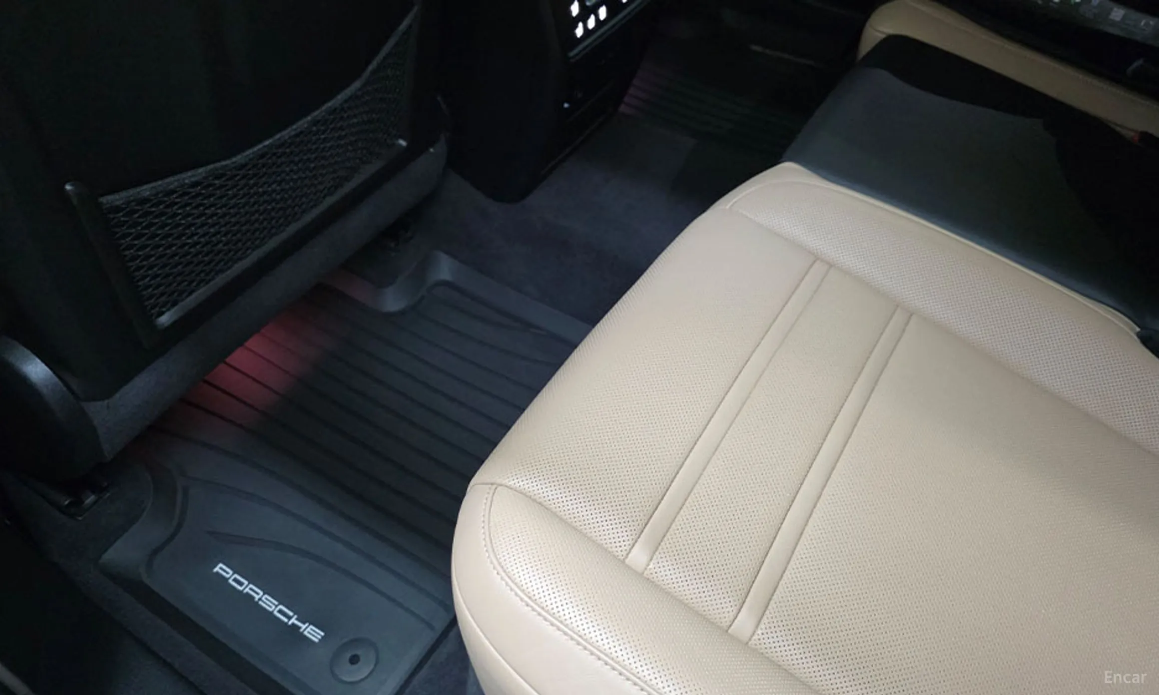 Porsche Cayenne (PO536) превью 13