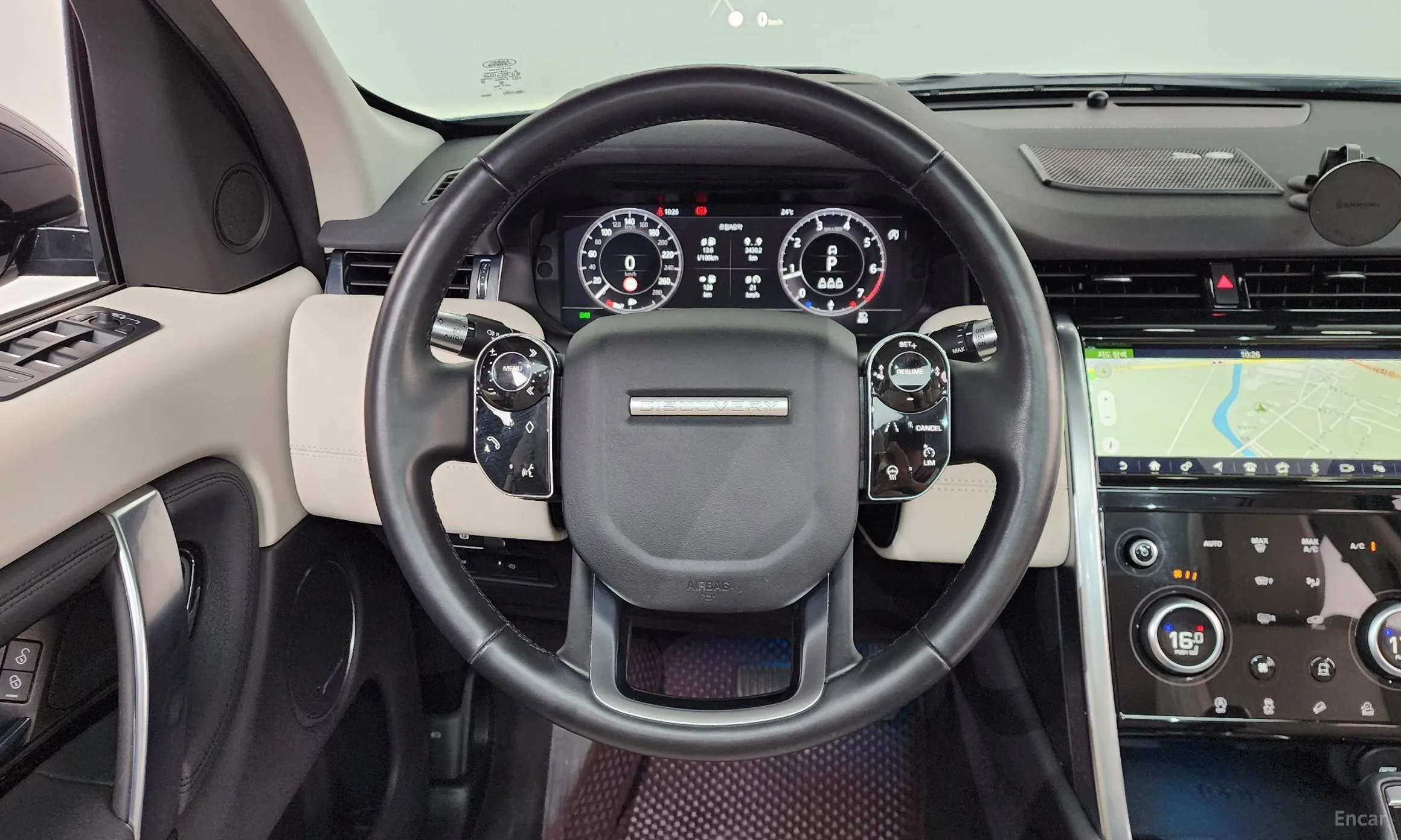 Land Rover Discovery Sports превью 13