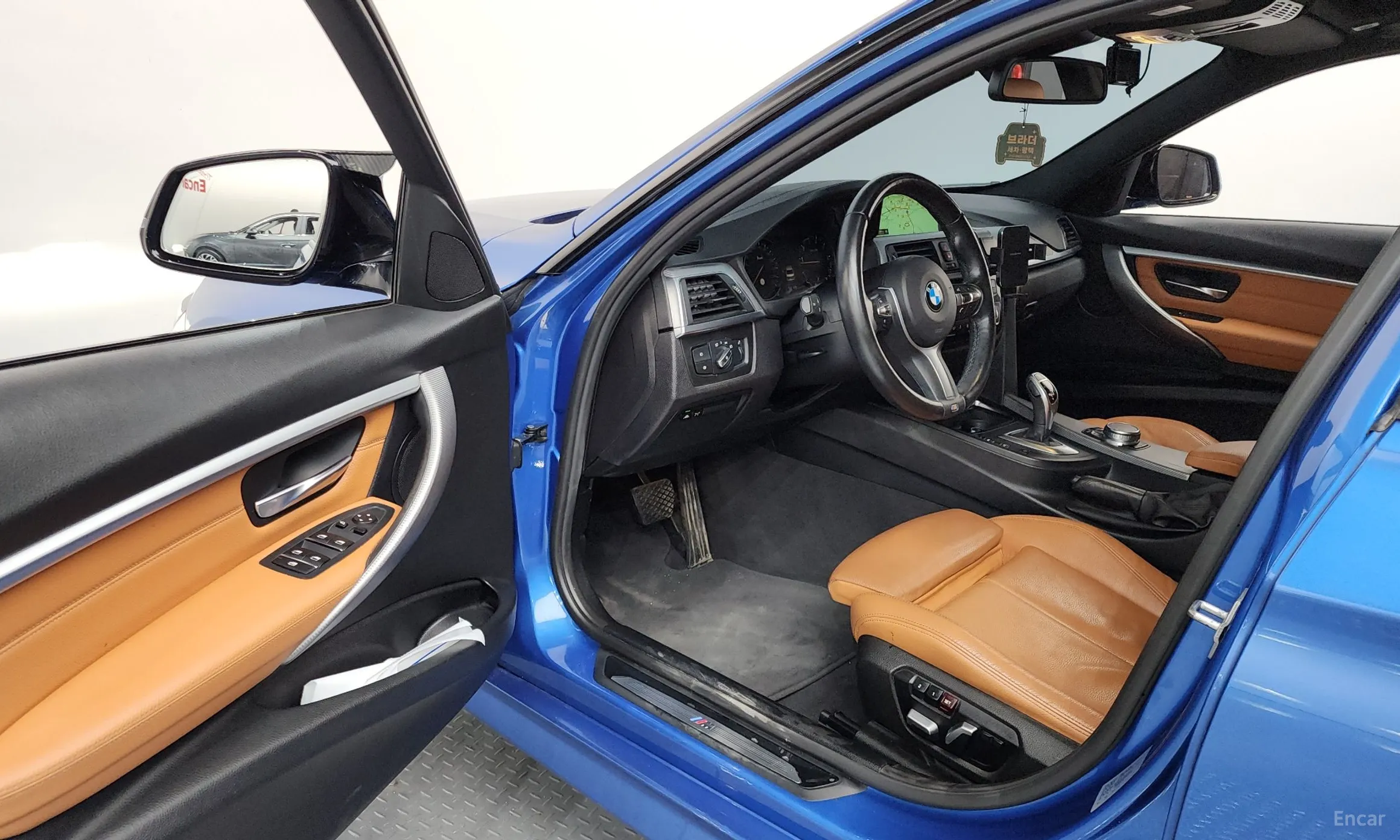 BMW 3 Series (F30) превью 10