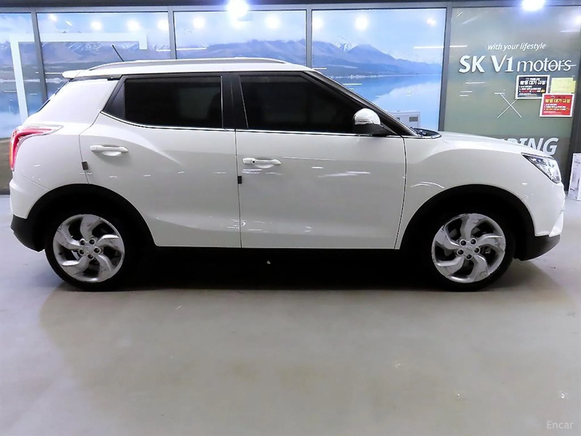 KG Mobility (SsangYong) Tivoli, Lazio превью 3