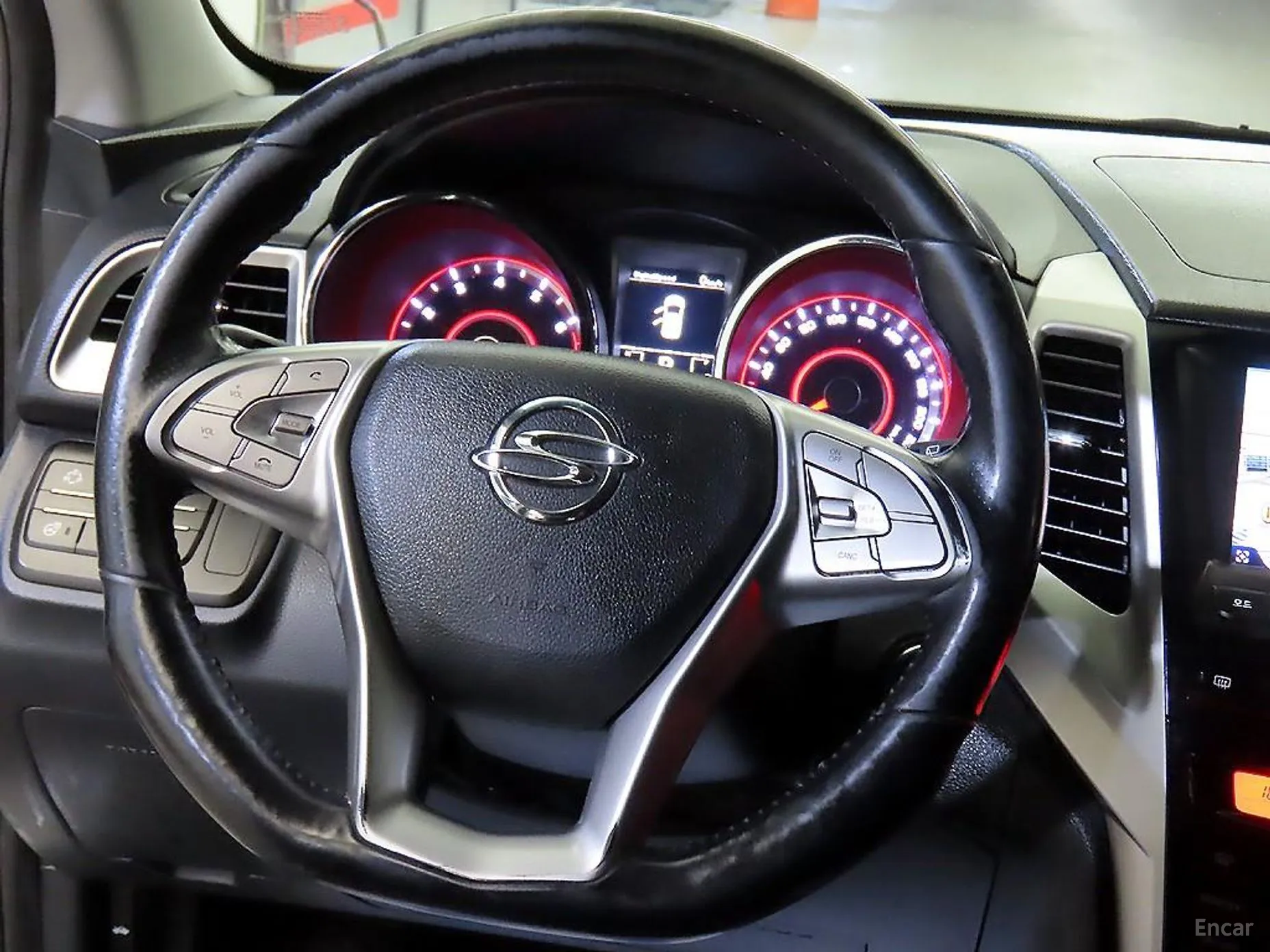 KG Mobility (SsangYong) Tivoli, Lazio превью 8