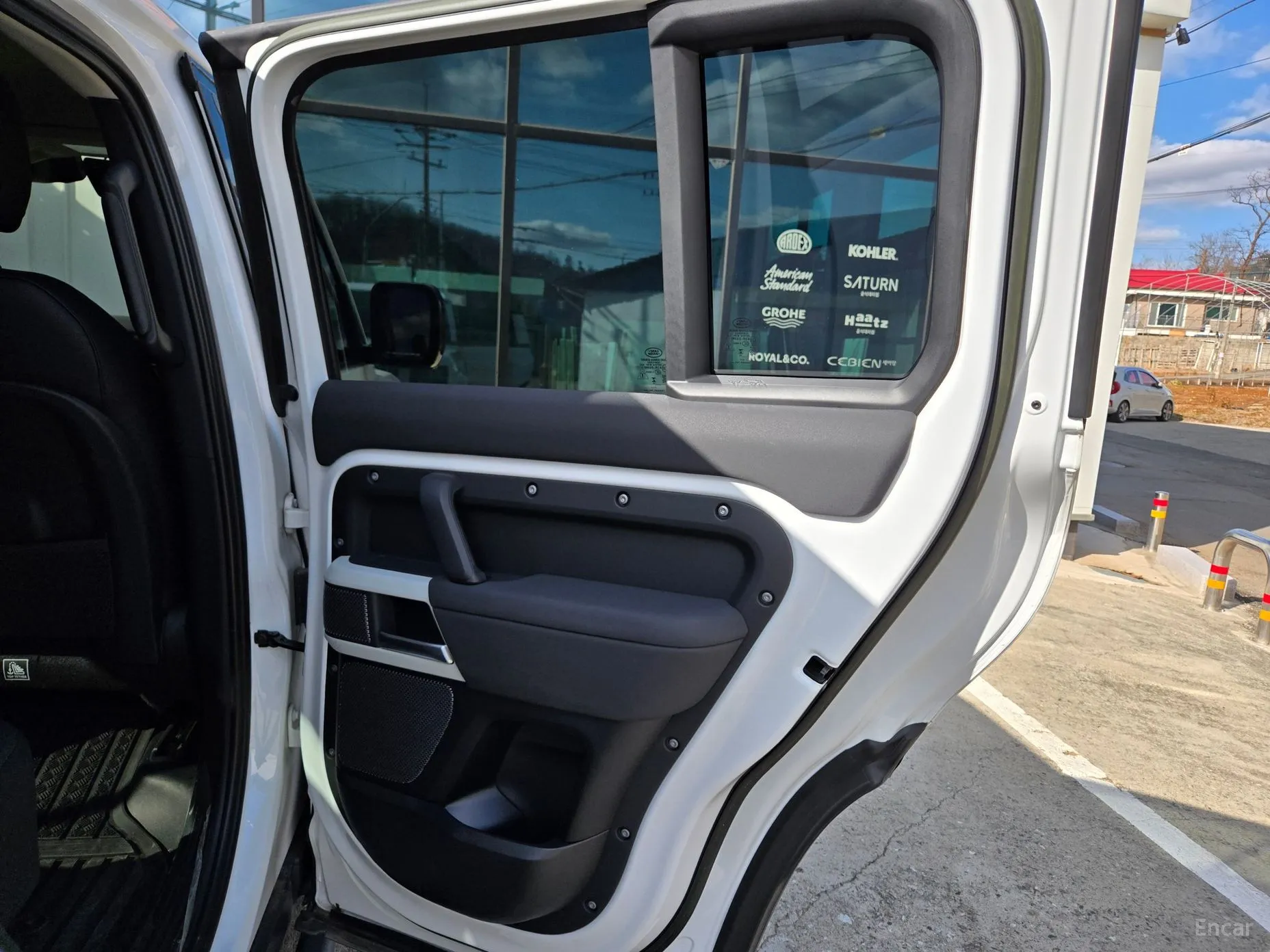 Land Rover Defender (L663) превью 15