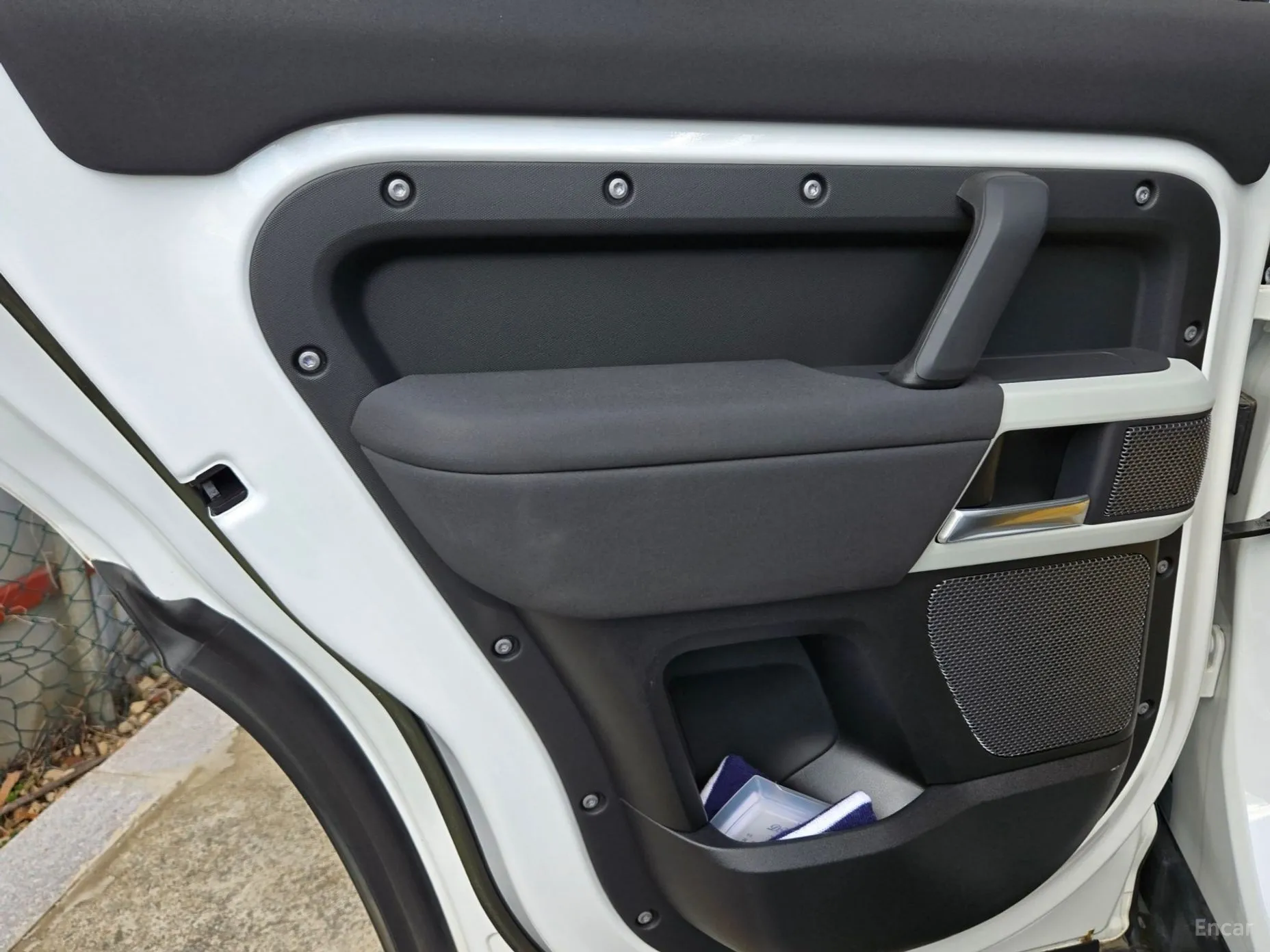 Land Rover Defender (L663) превью 18