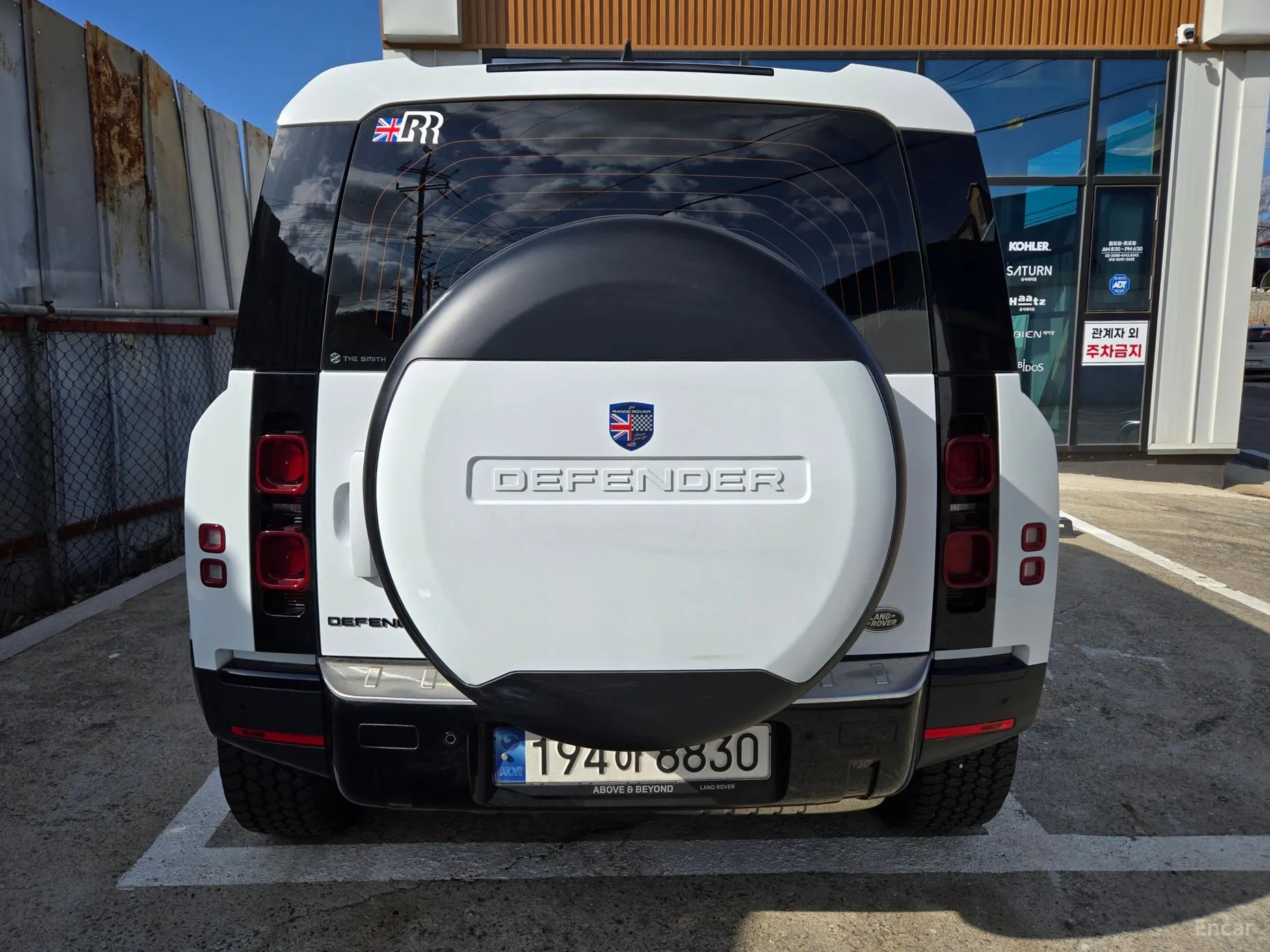 Land Rover Defender (L663) превью 4