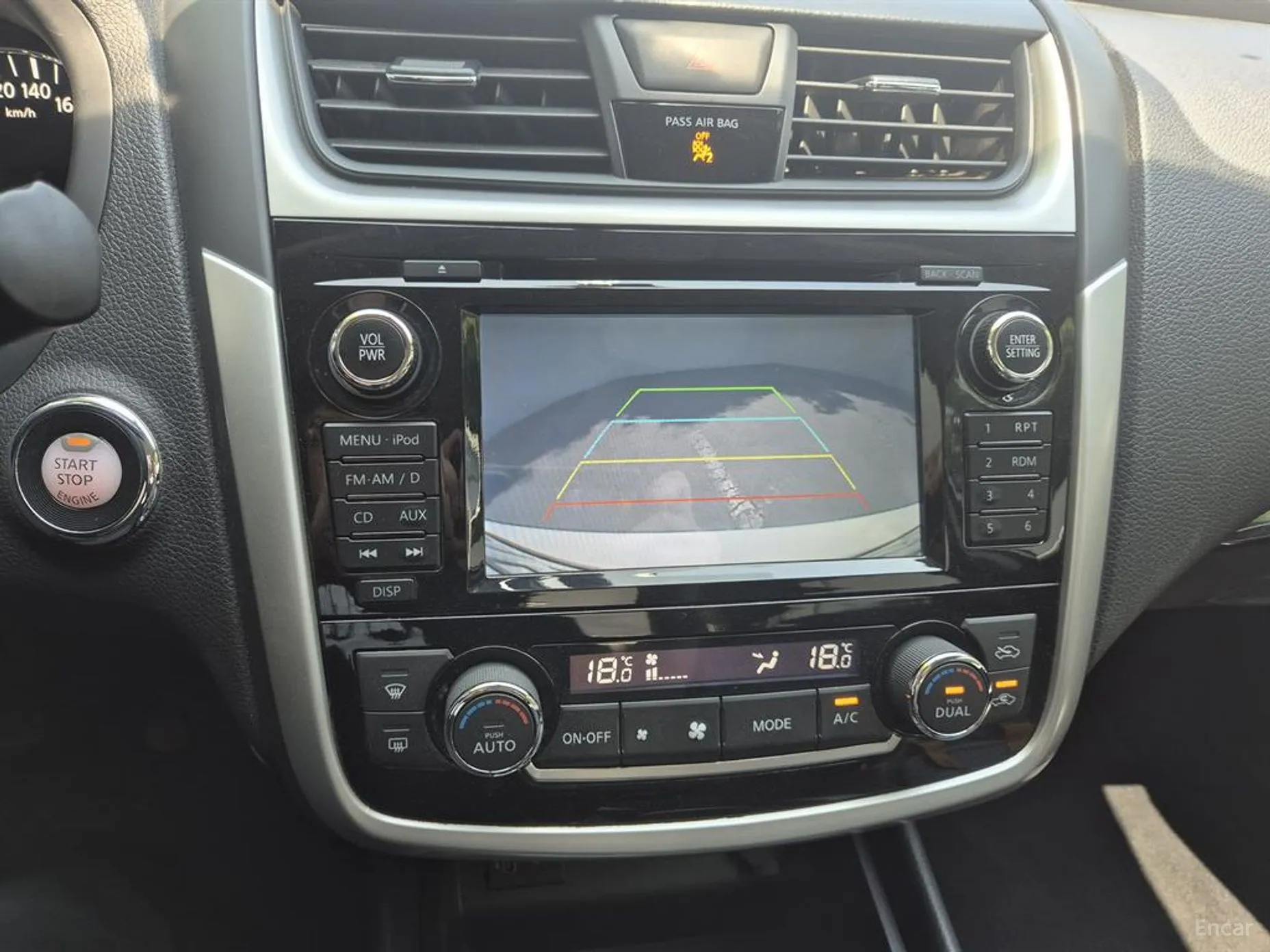Nissan Altima превью 12