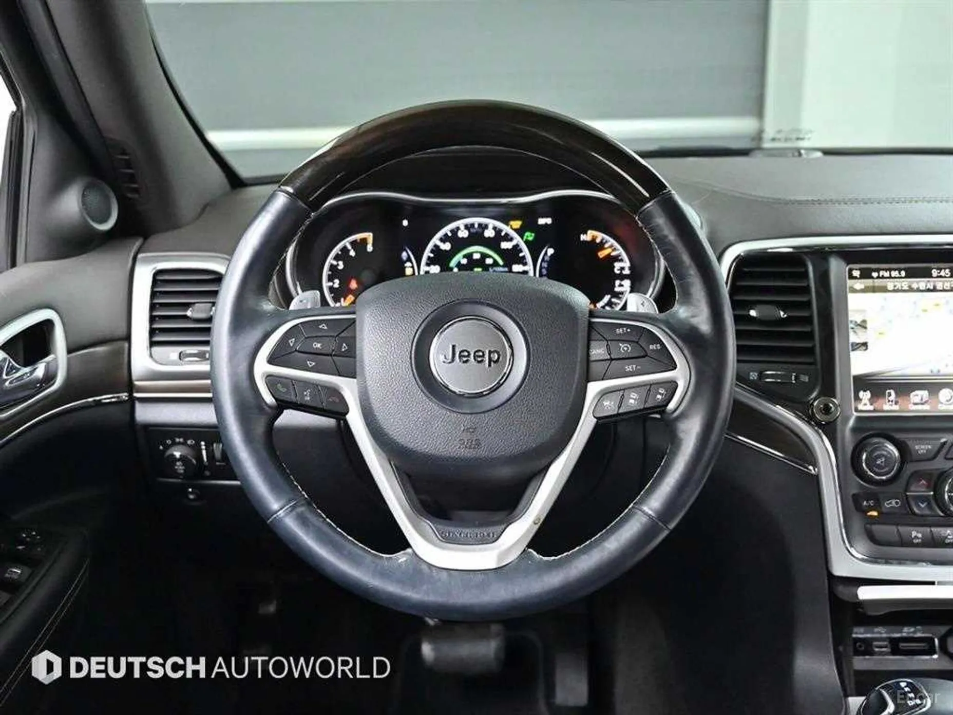 Jeep Grand Cherokee превью 13
