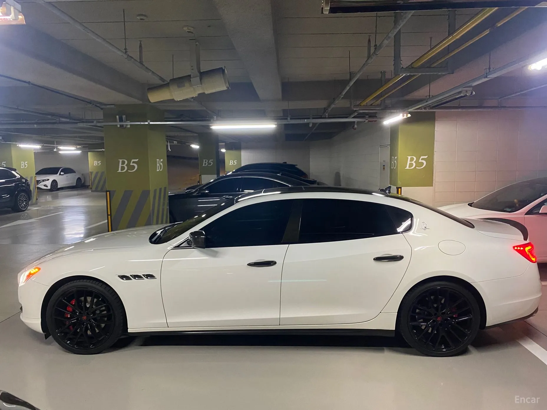 Maserati Quattroporte превью 17