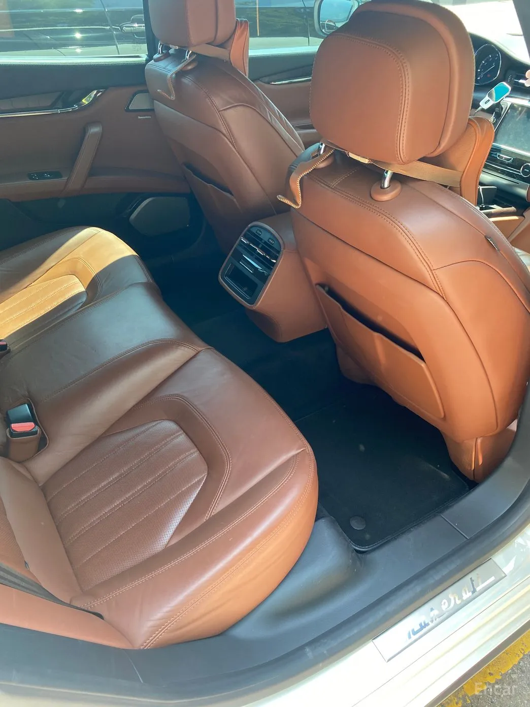 Maserati Quattroporte превью 9