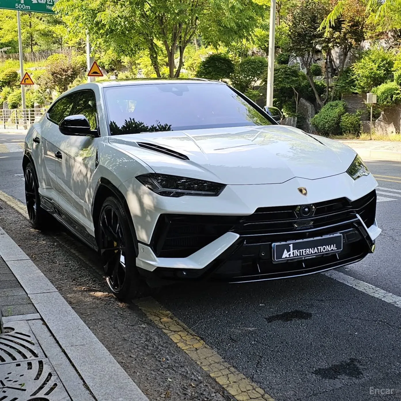 Lamborghini Urus превью 3