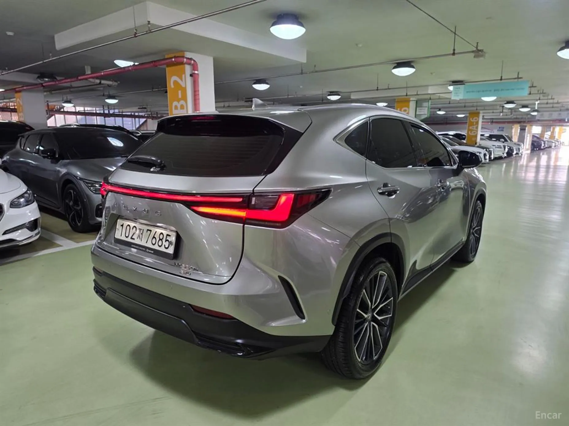 Lexus NX350h Gen 2 превью 3