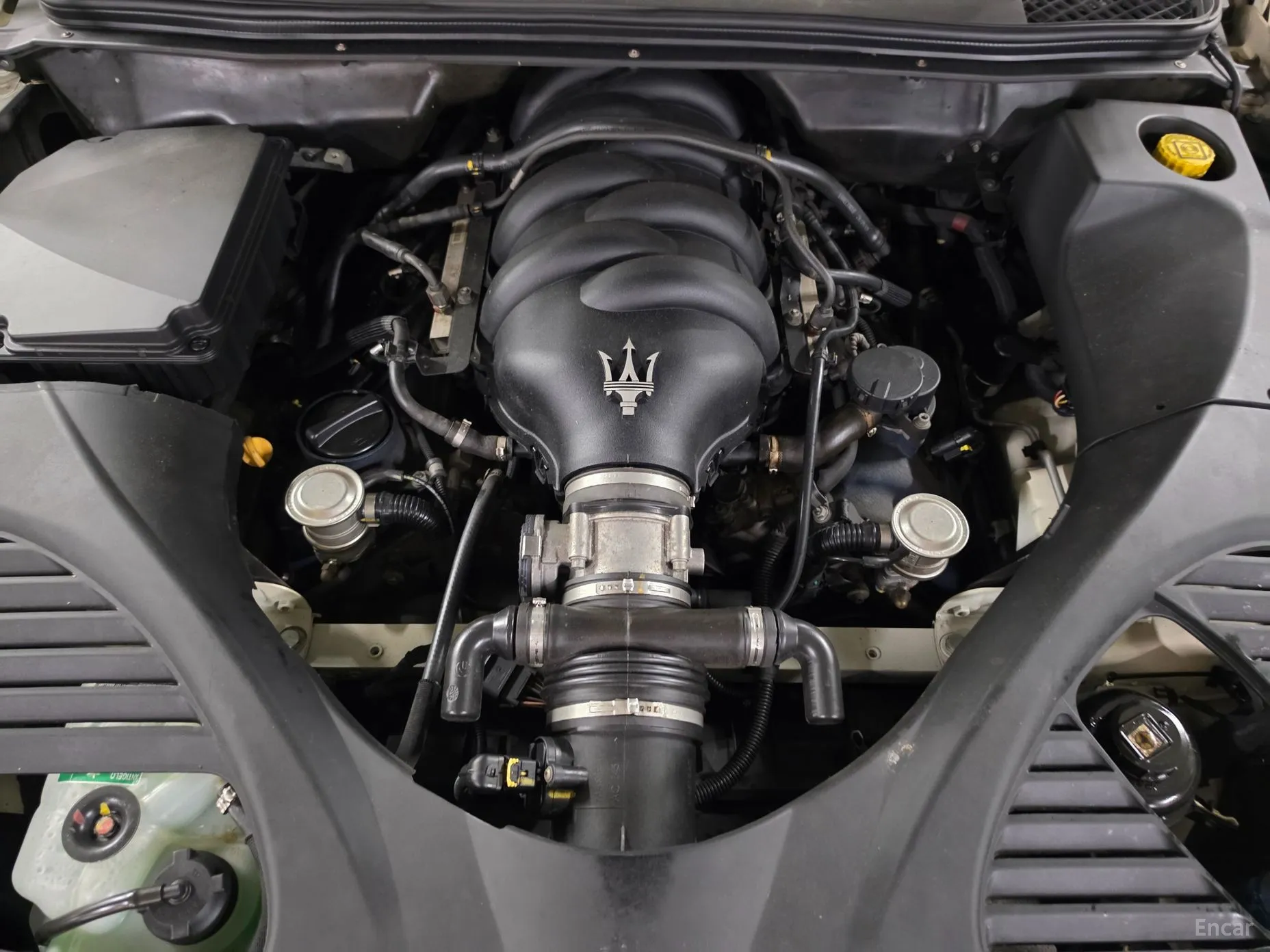 Maserati Quattroporte превью 8