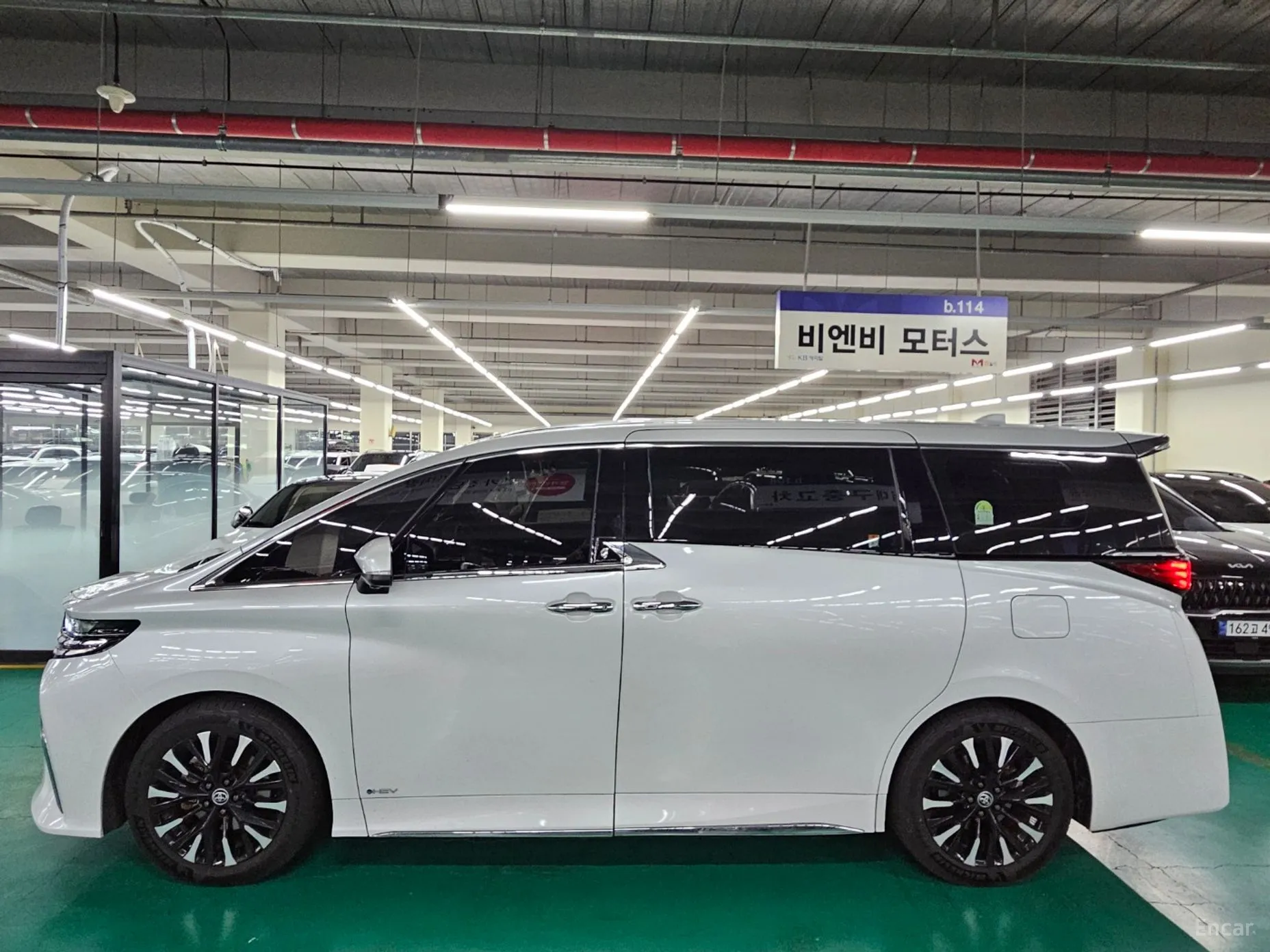 Toyota Alphard 4th Generation превью 3