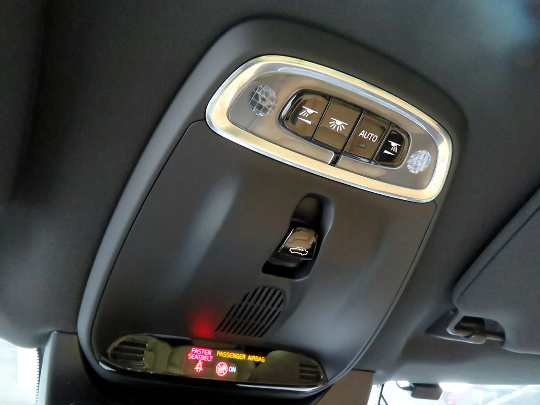Volvo XC90 Gen 2 превью 18