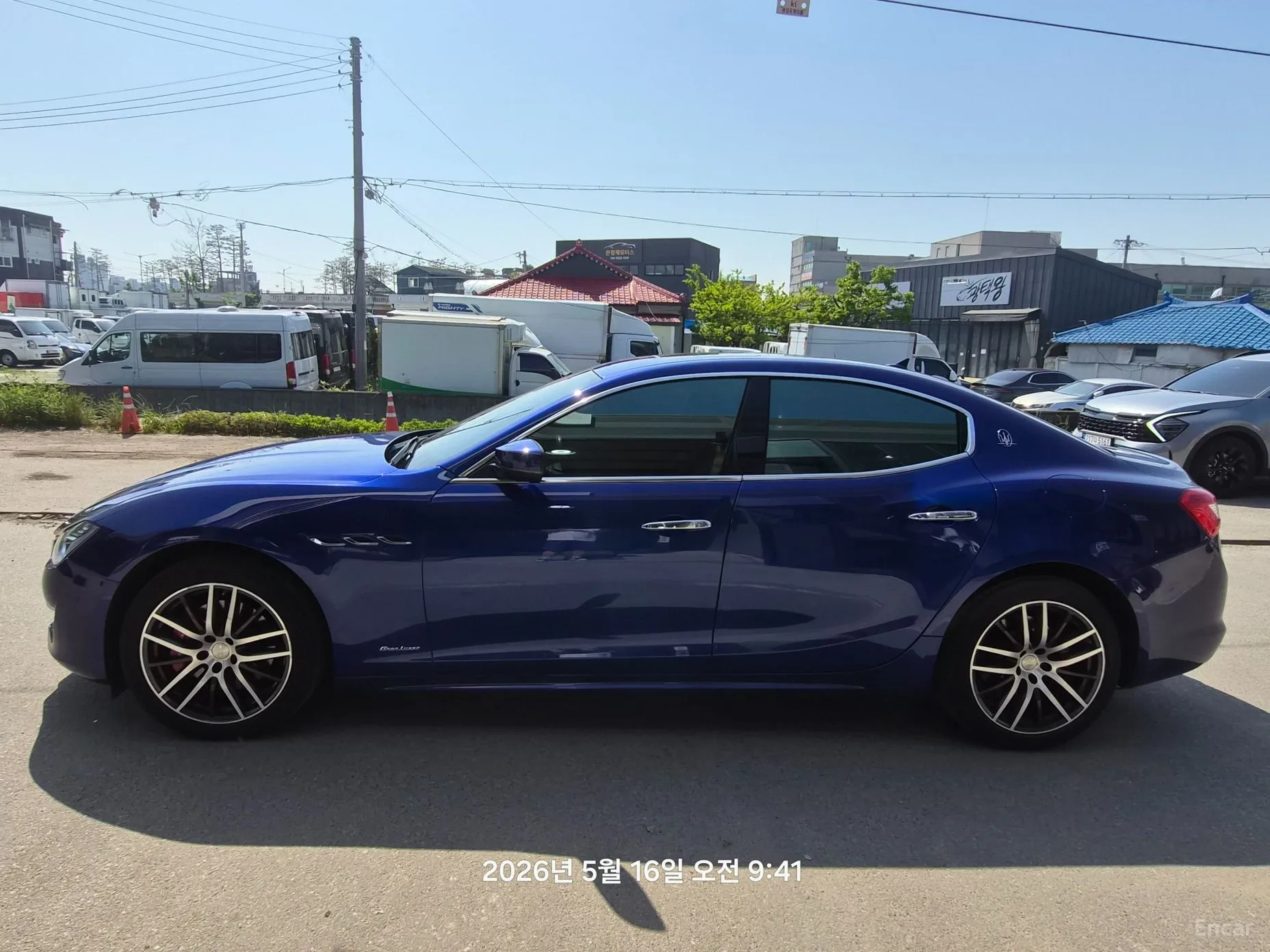 Maserati Ghibli превью 3
