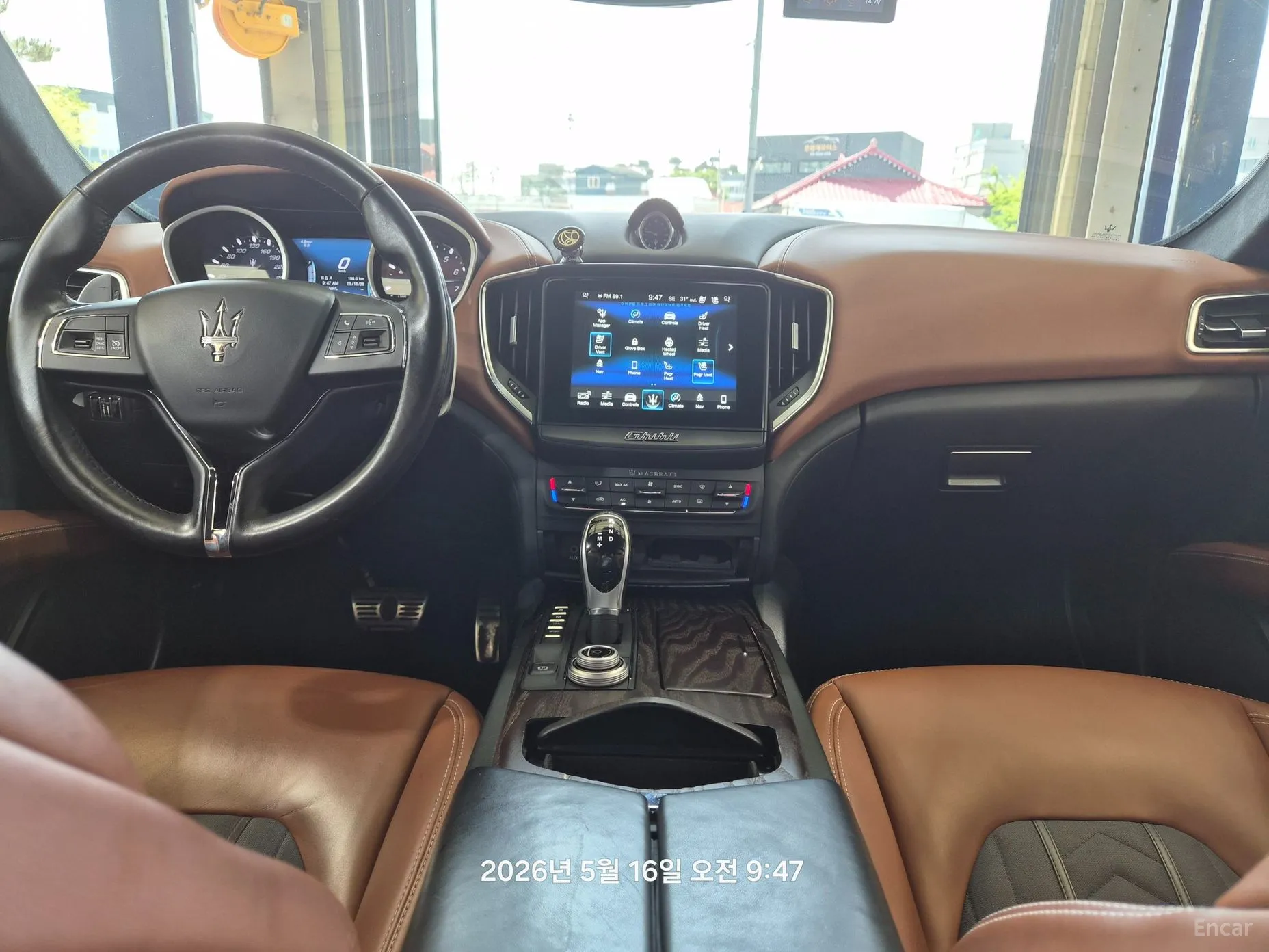 Maserati Ghibli превью 4