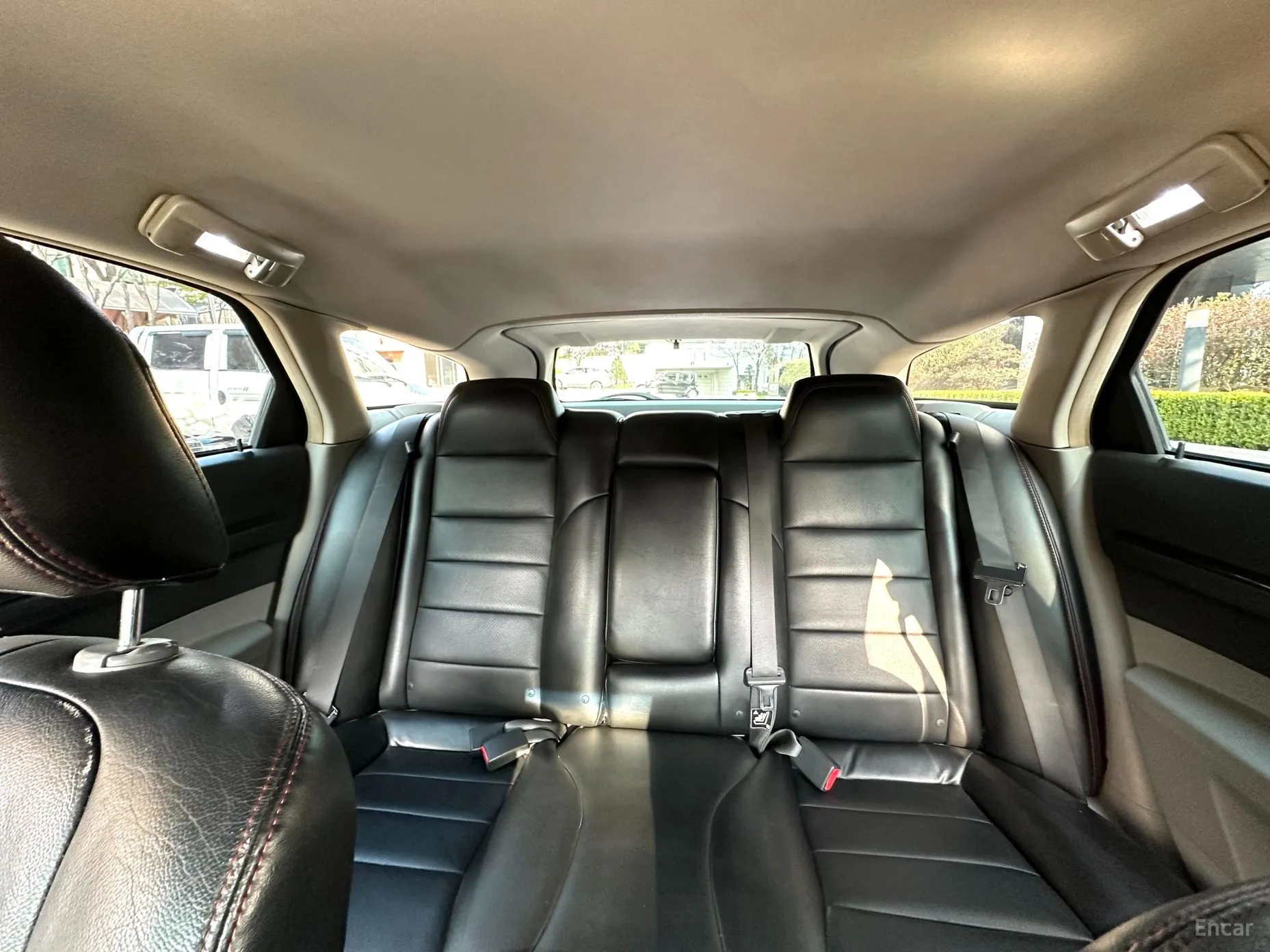 Dodge Magnum превью 18