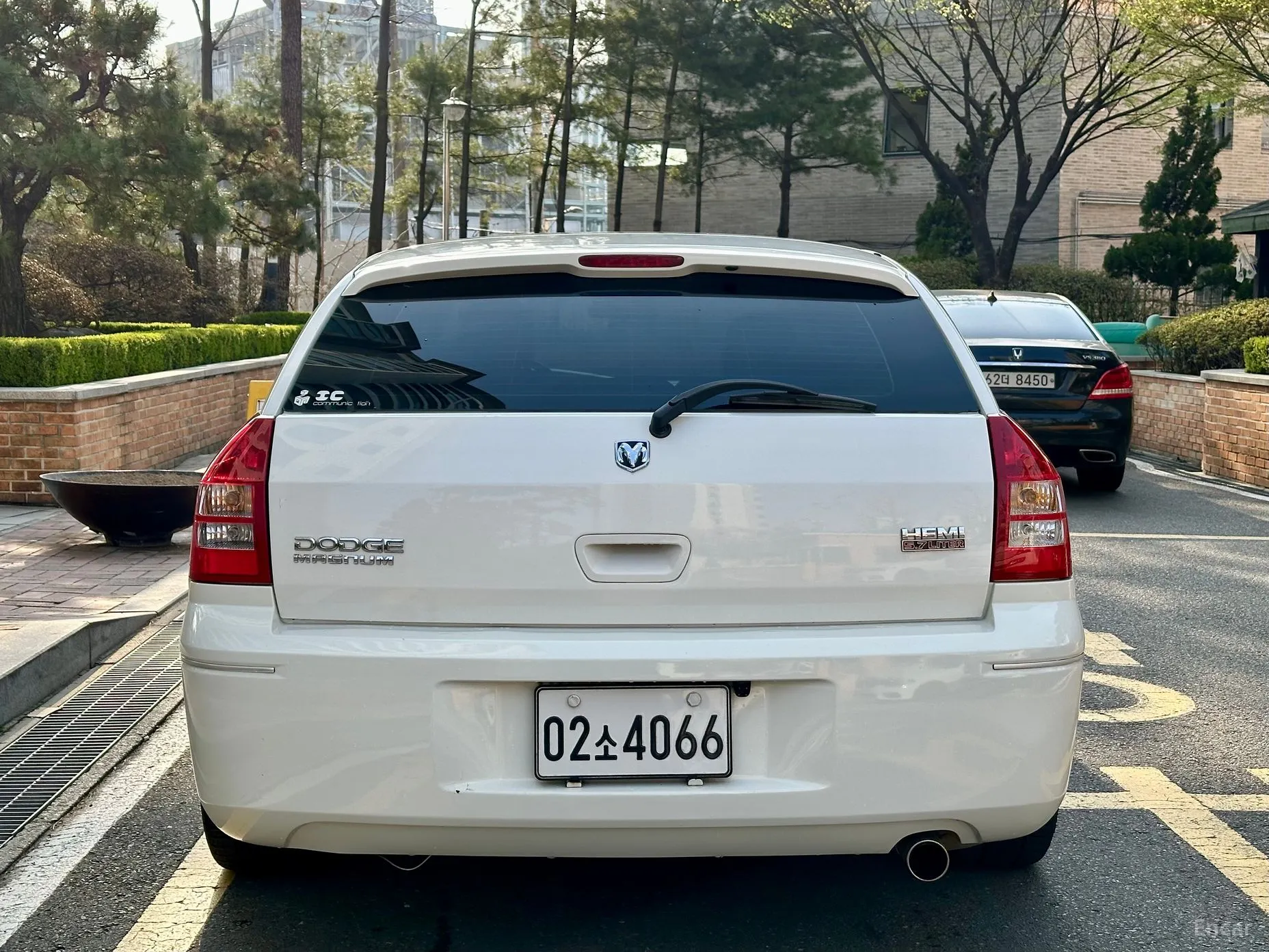 Dodge Magnum превью 4