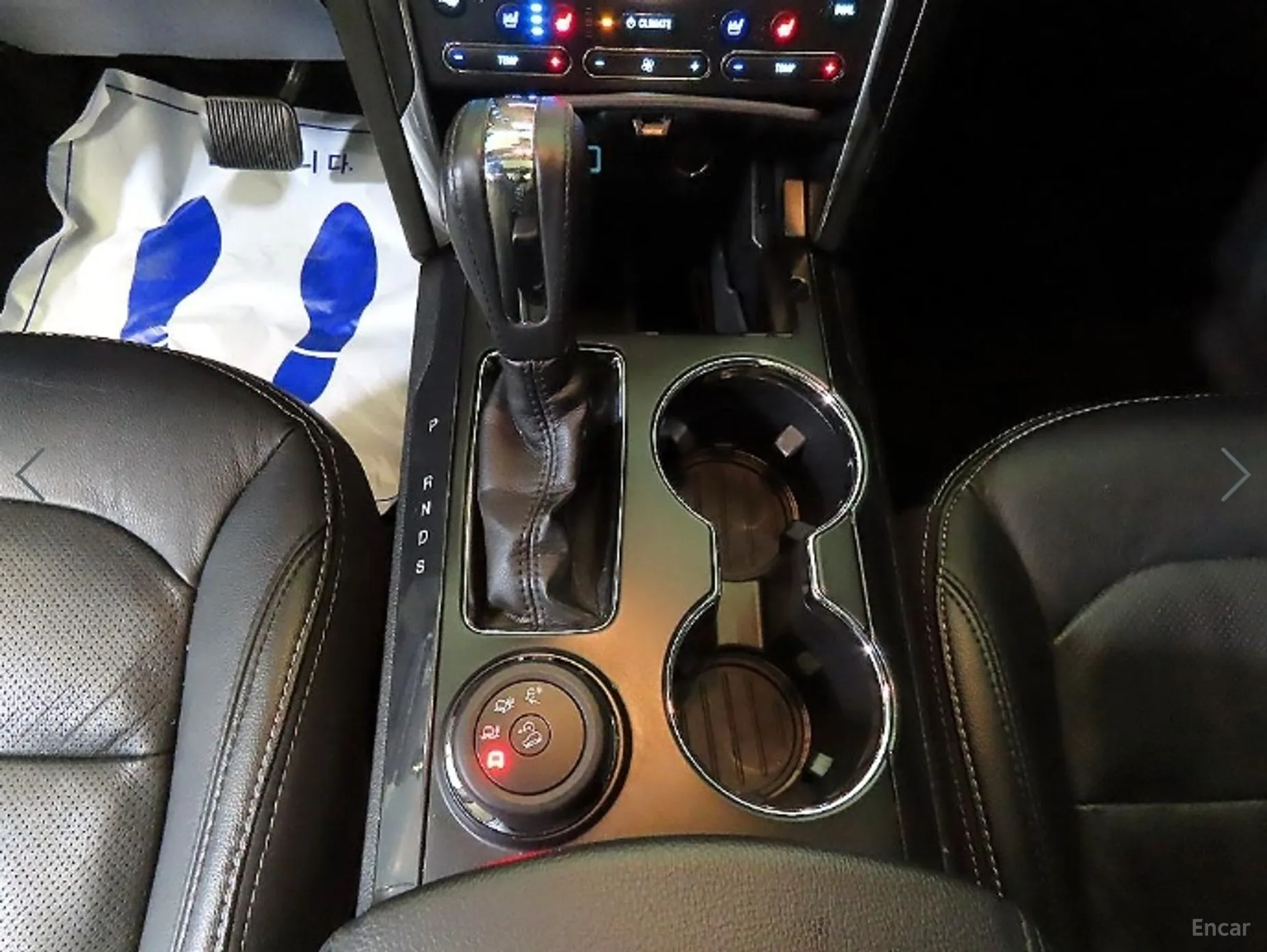 Ford Explorer превью 12