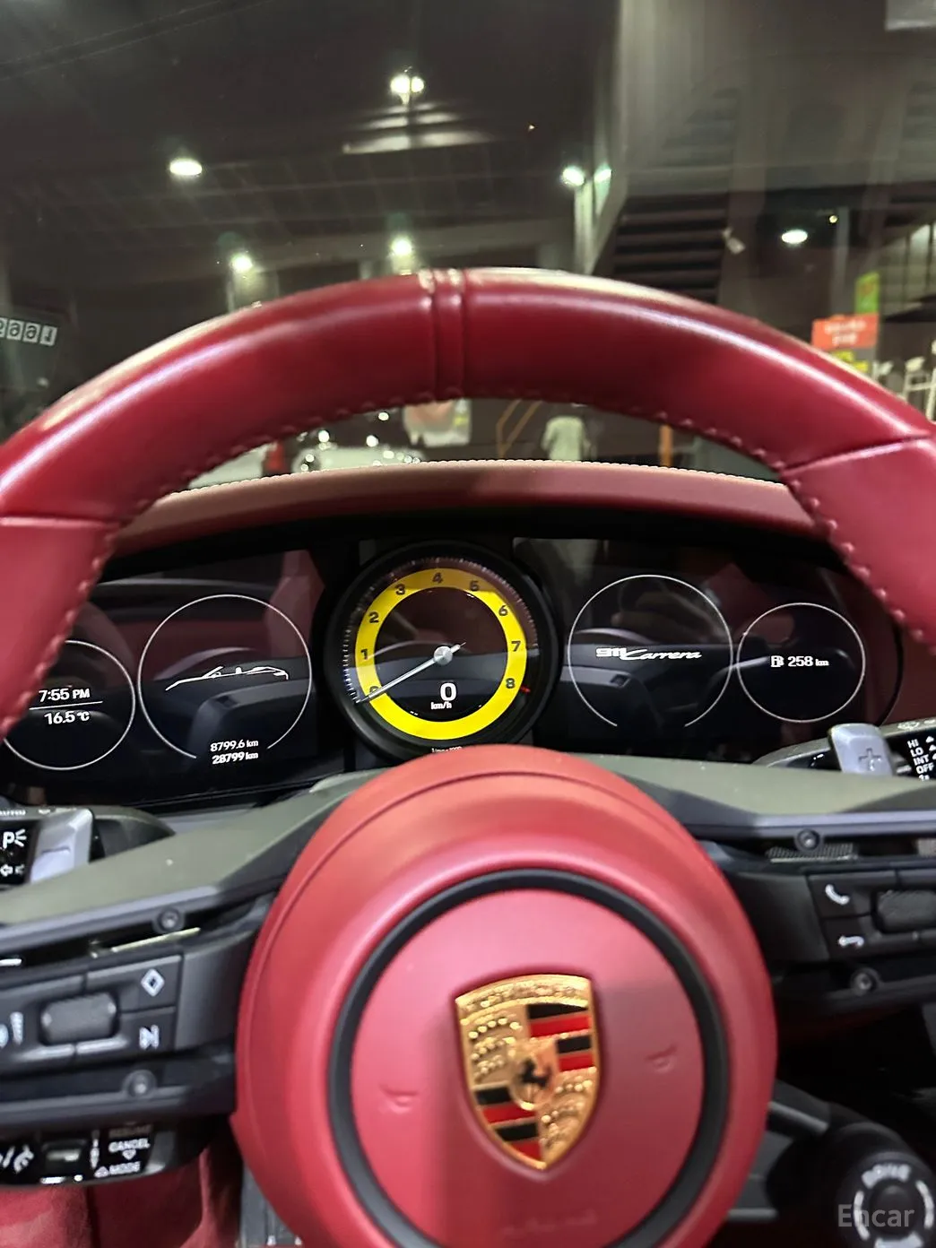 Porsche 911 (992) превью 3