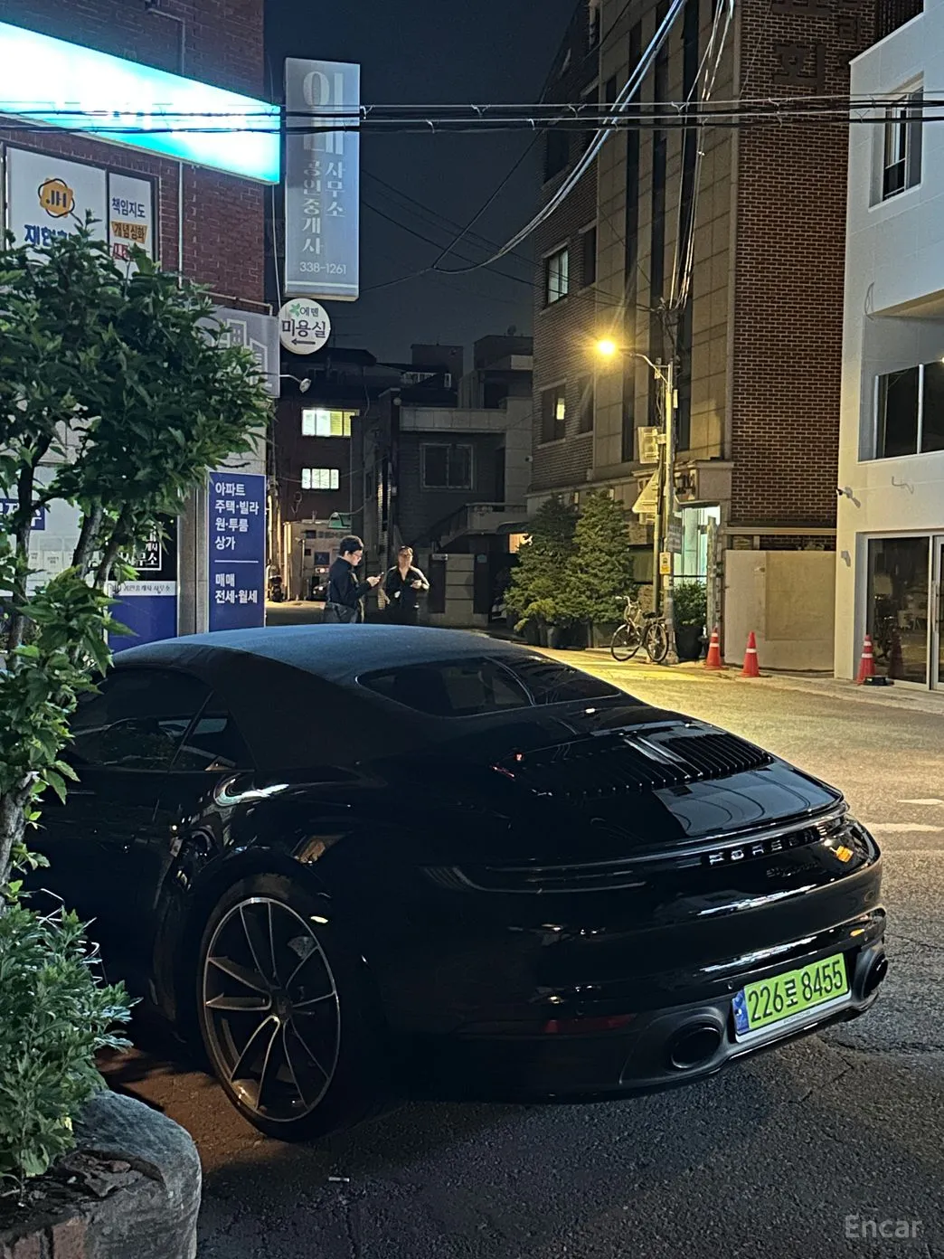 Porsche 911 (992) превью 7
