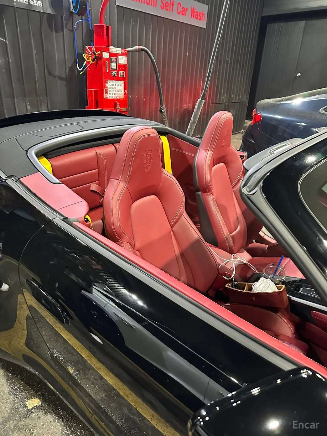 Porsche 911 (992) превью 8