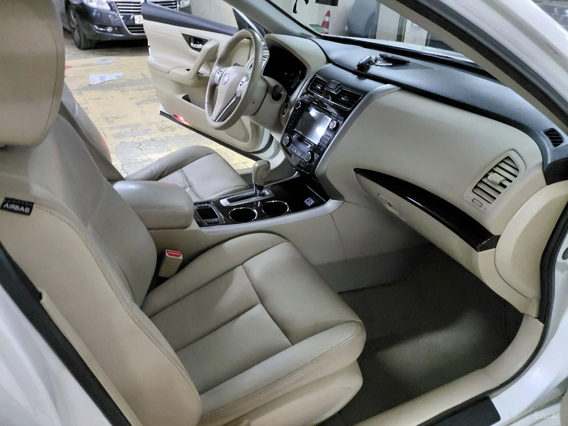 Nissan Altima превью 15