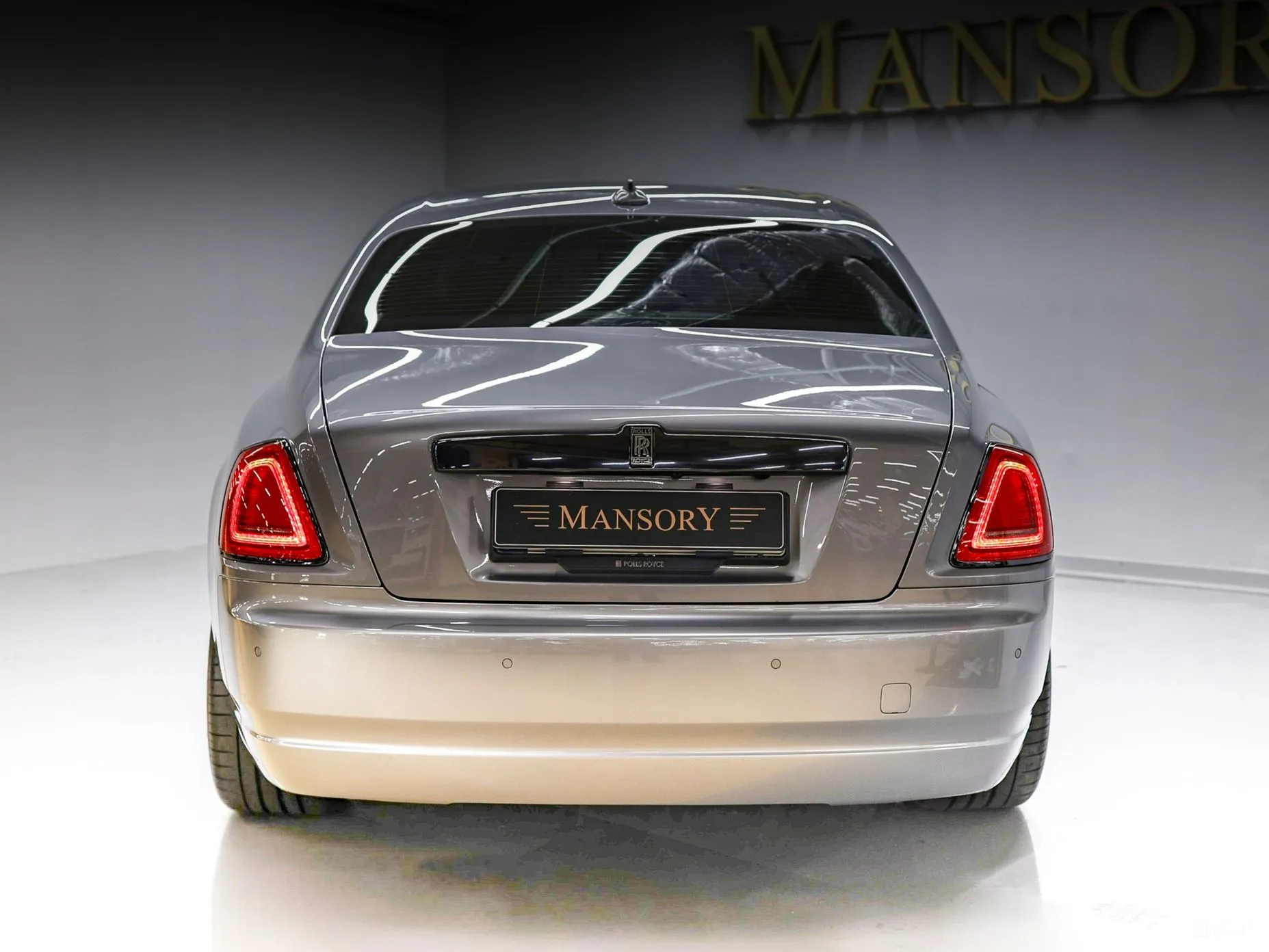 Rolls-Royce Ghost превью 4