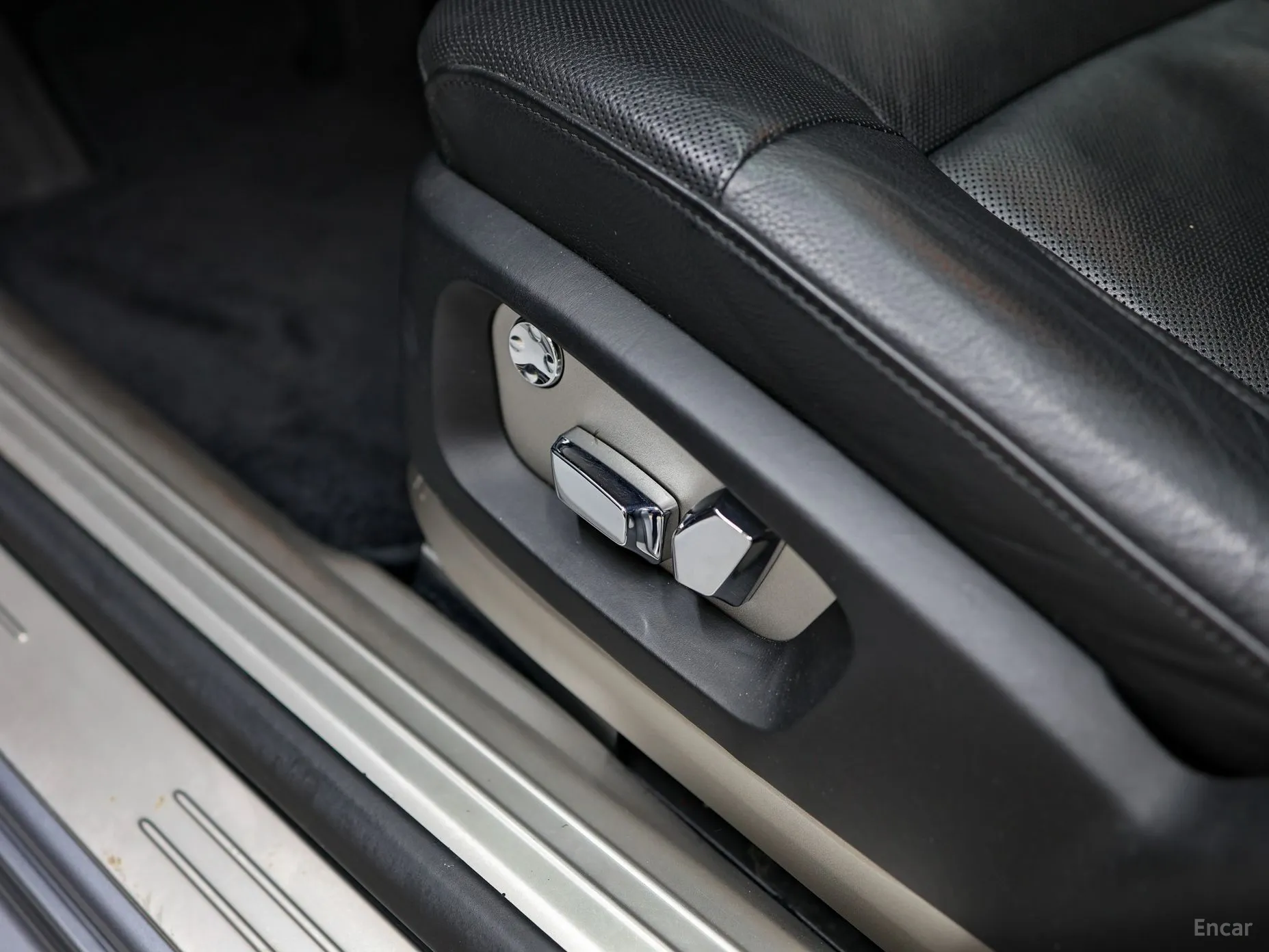 Rolls-Royce Ghost превью 9
